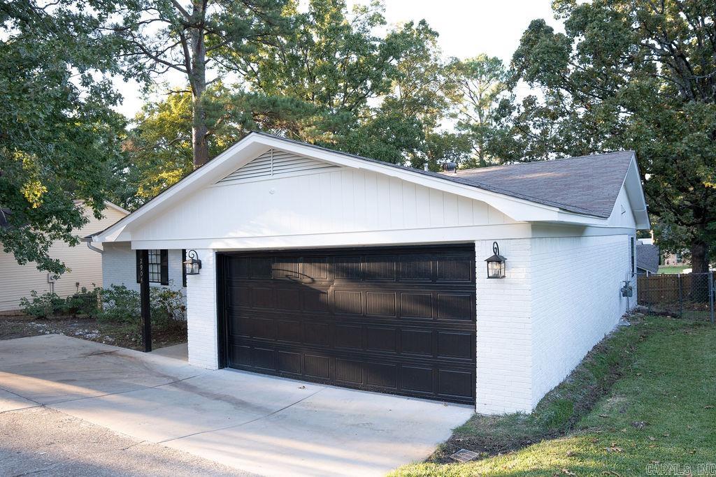 SPRINGHILL MANOR WEST - Residential