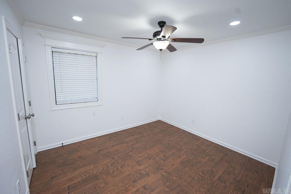 SPRINGHILL MANOR WEST - Residential