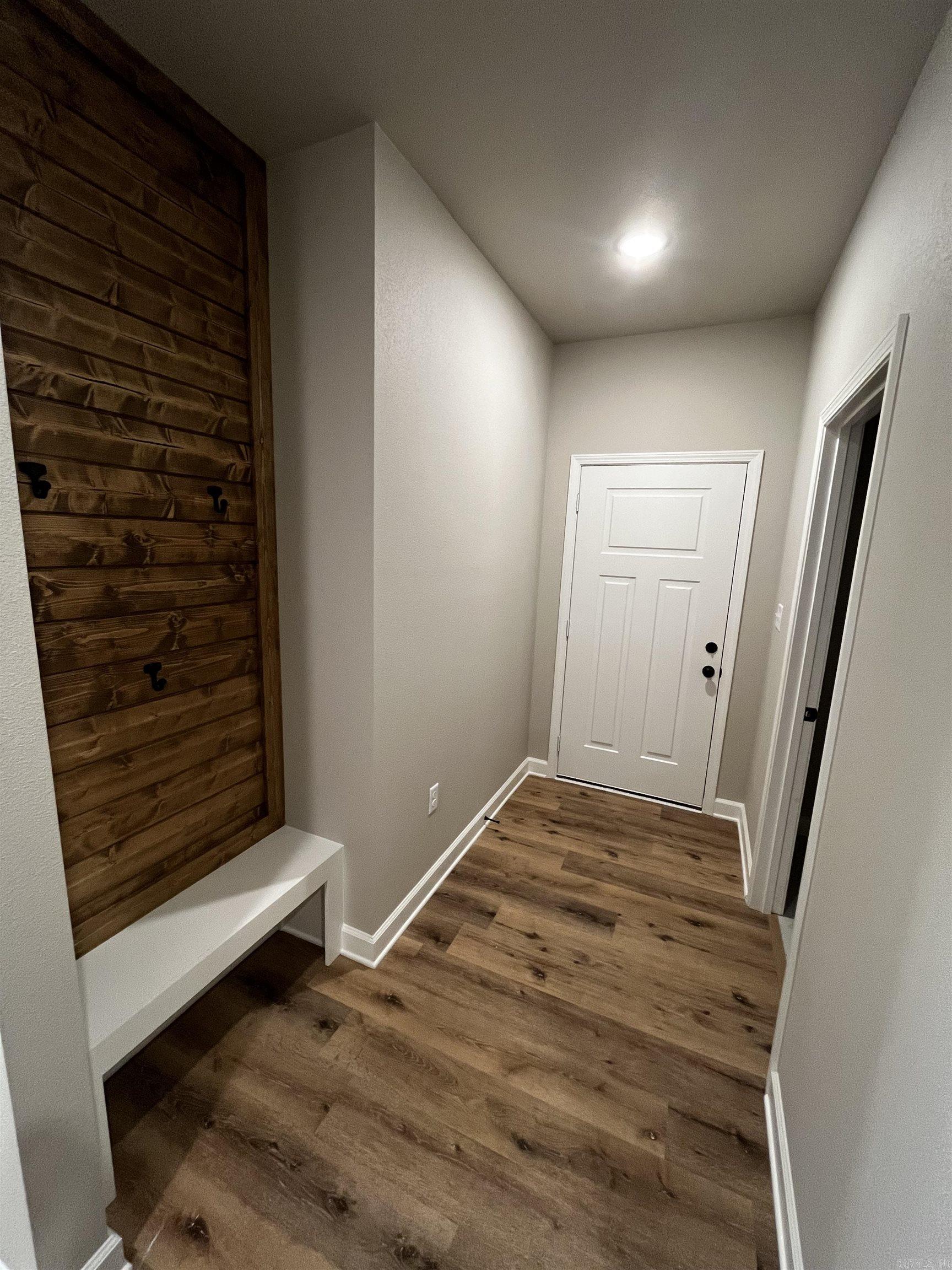 Oak Creek Village - Residential