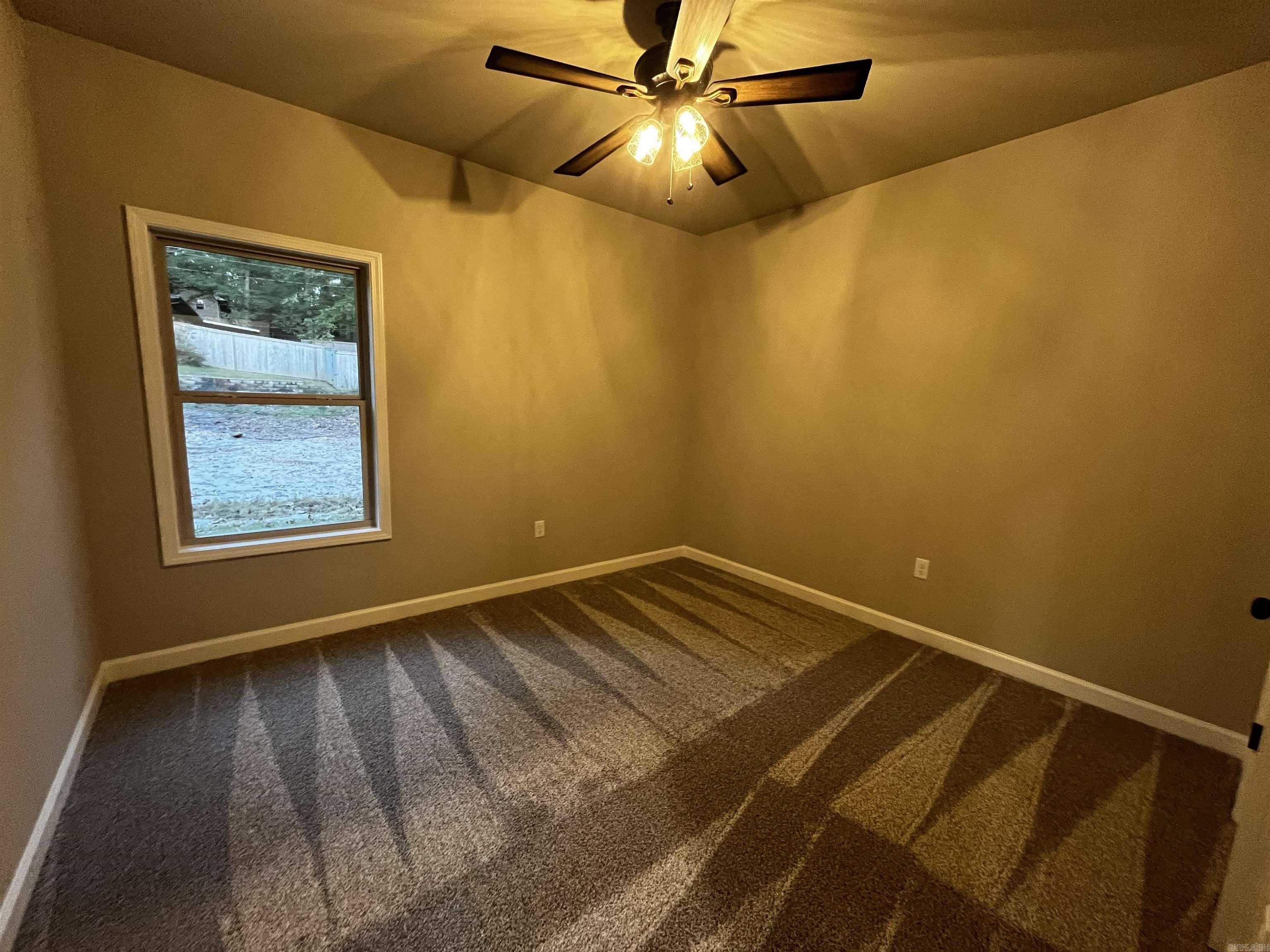 Oak Creek Village - Residential