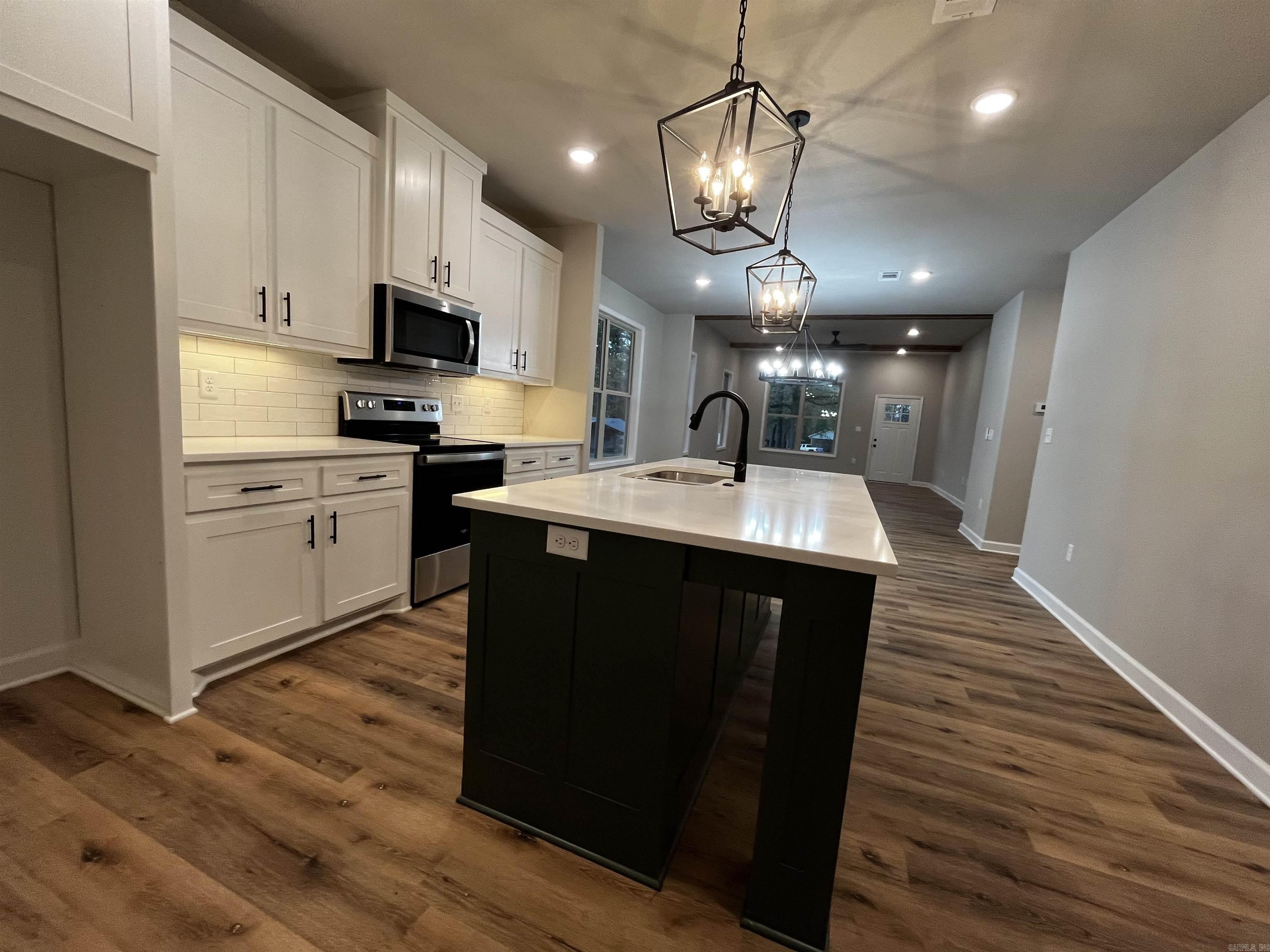 Oak Creek Village - Residential