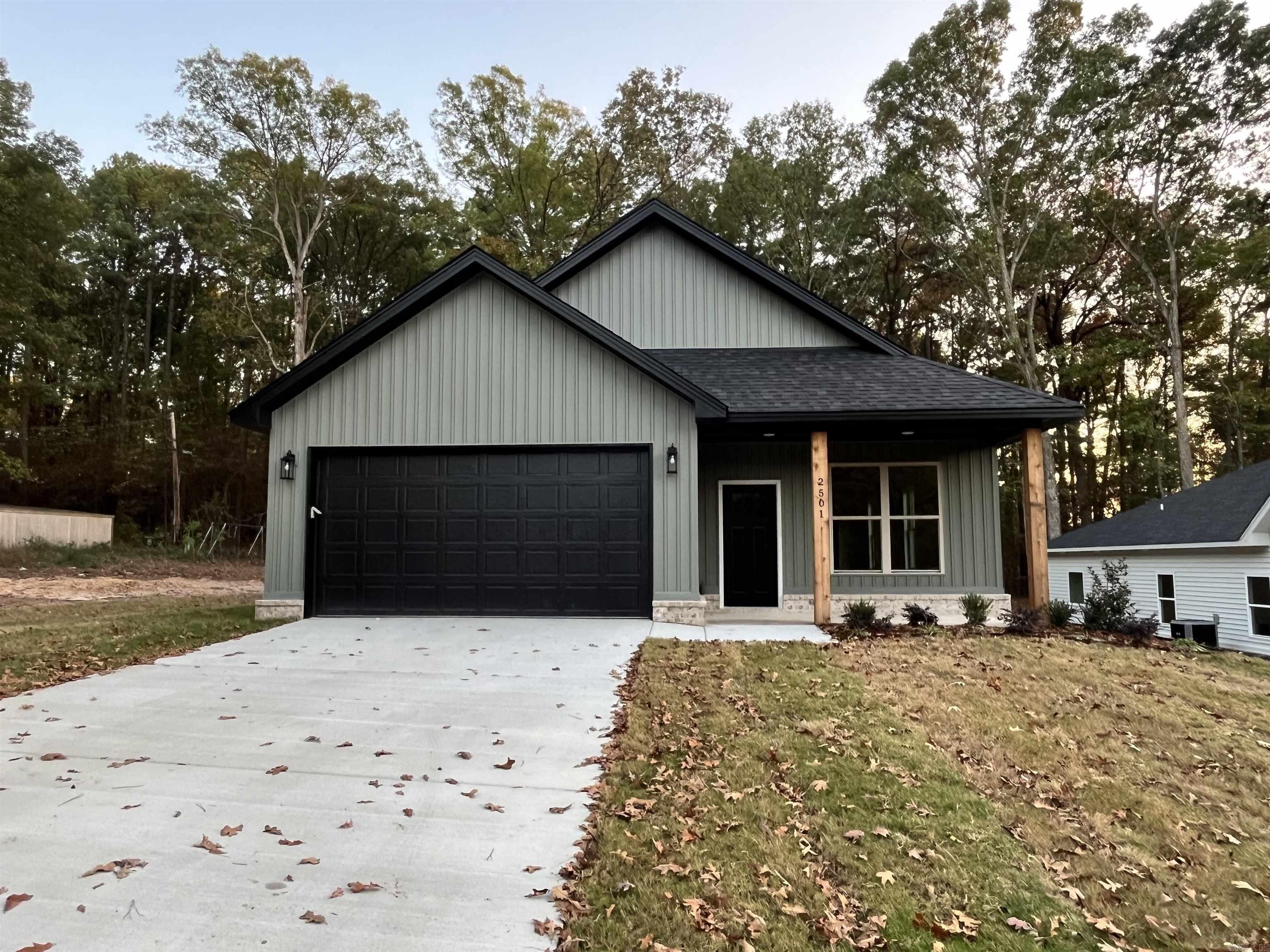 Oak Creek Village - Residential