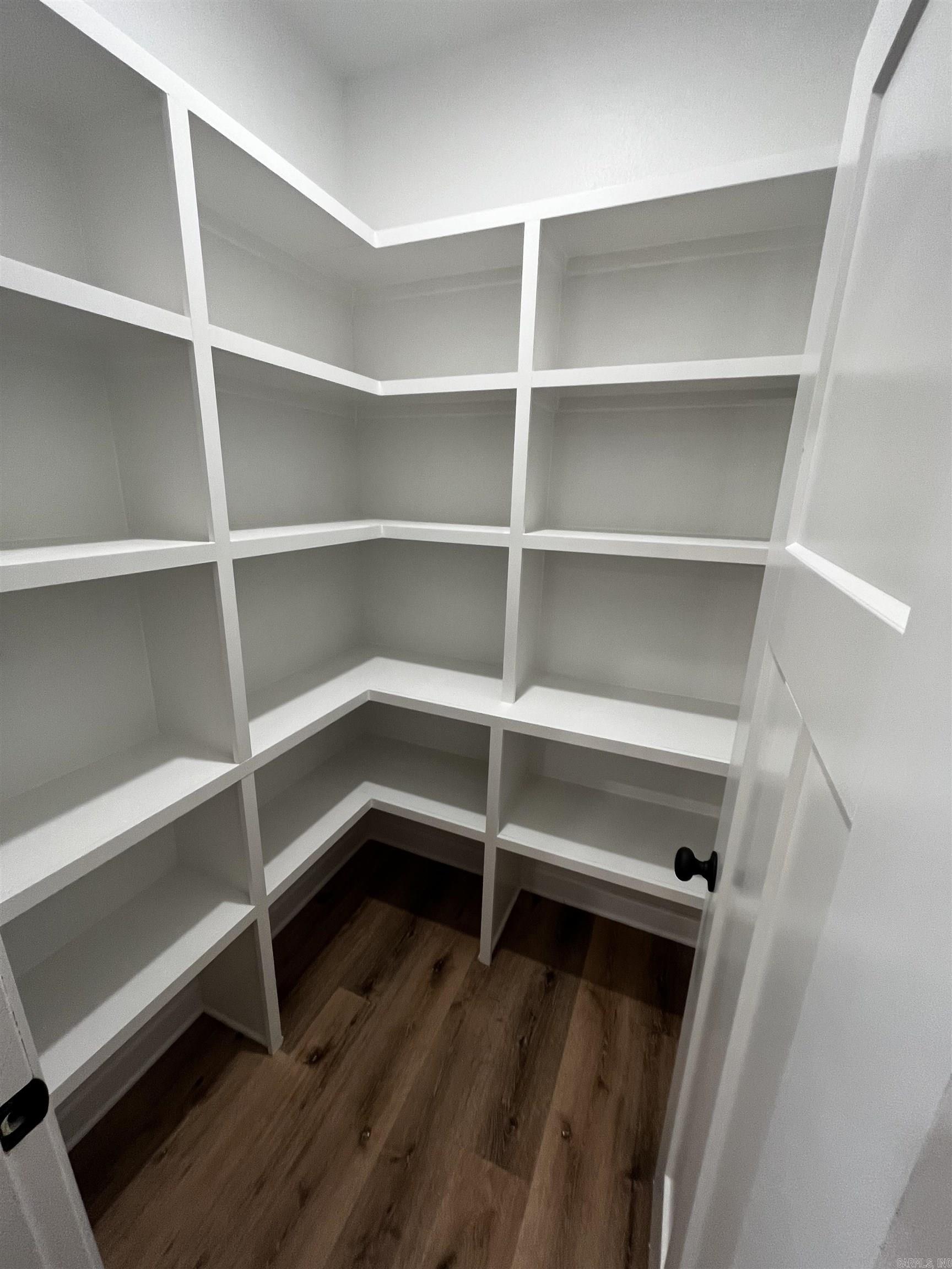 Oak Creek Village - Residential