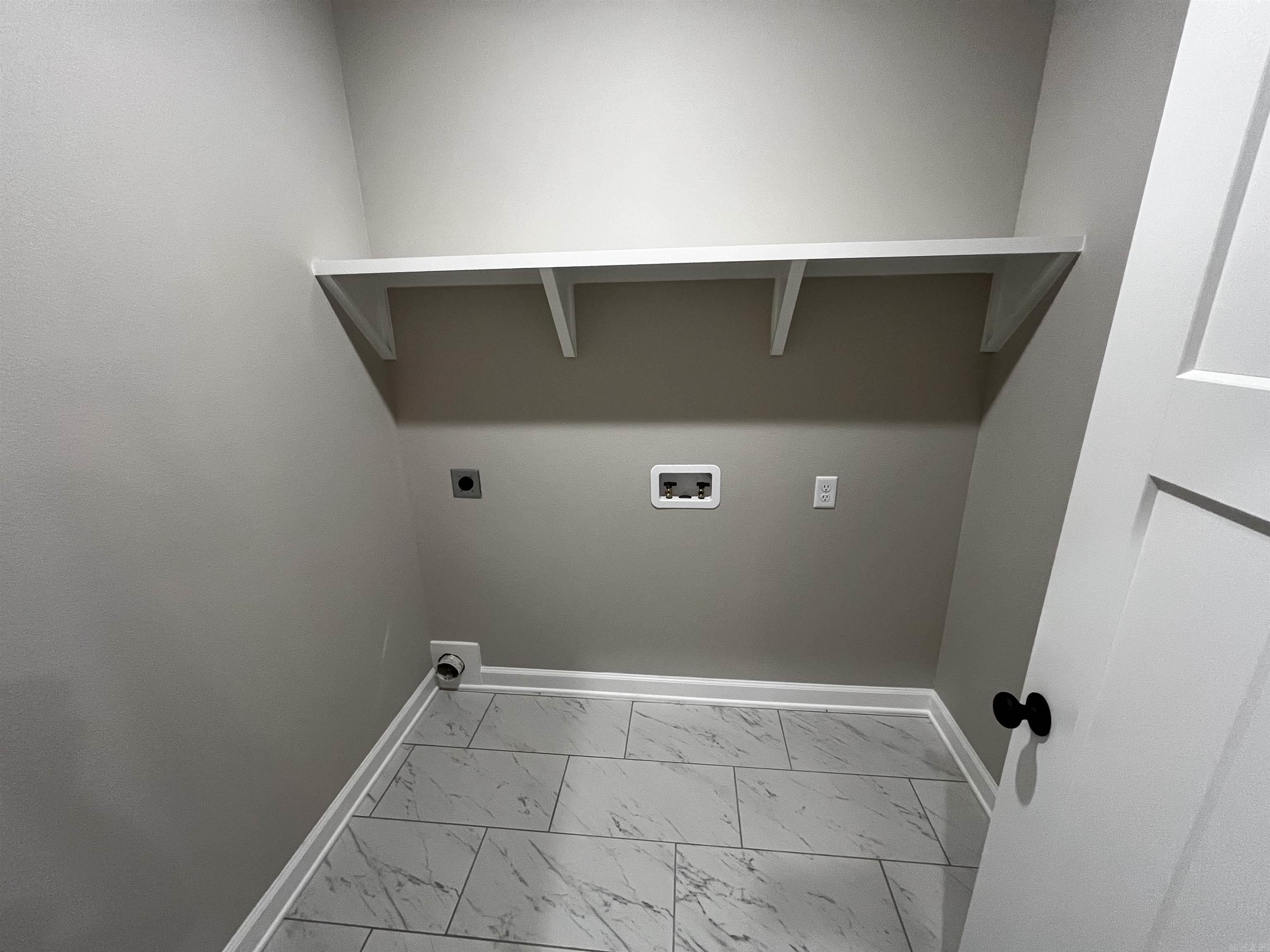 Oak Creek Village - Residential