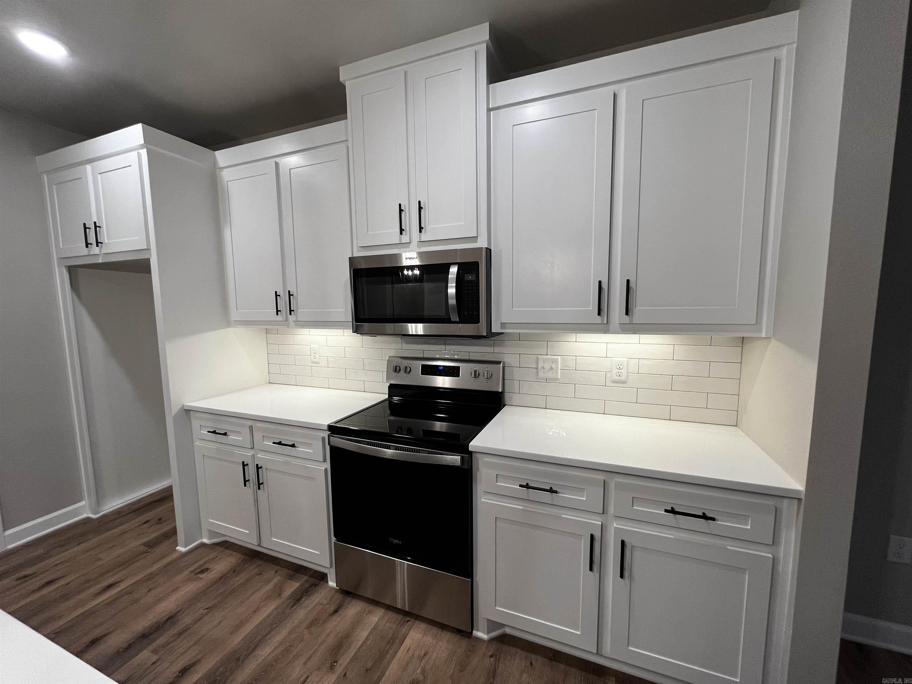 Oak Creek Village - Residential