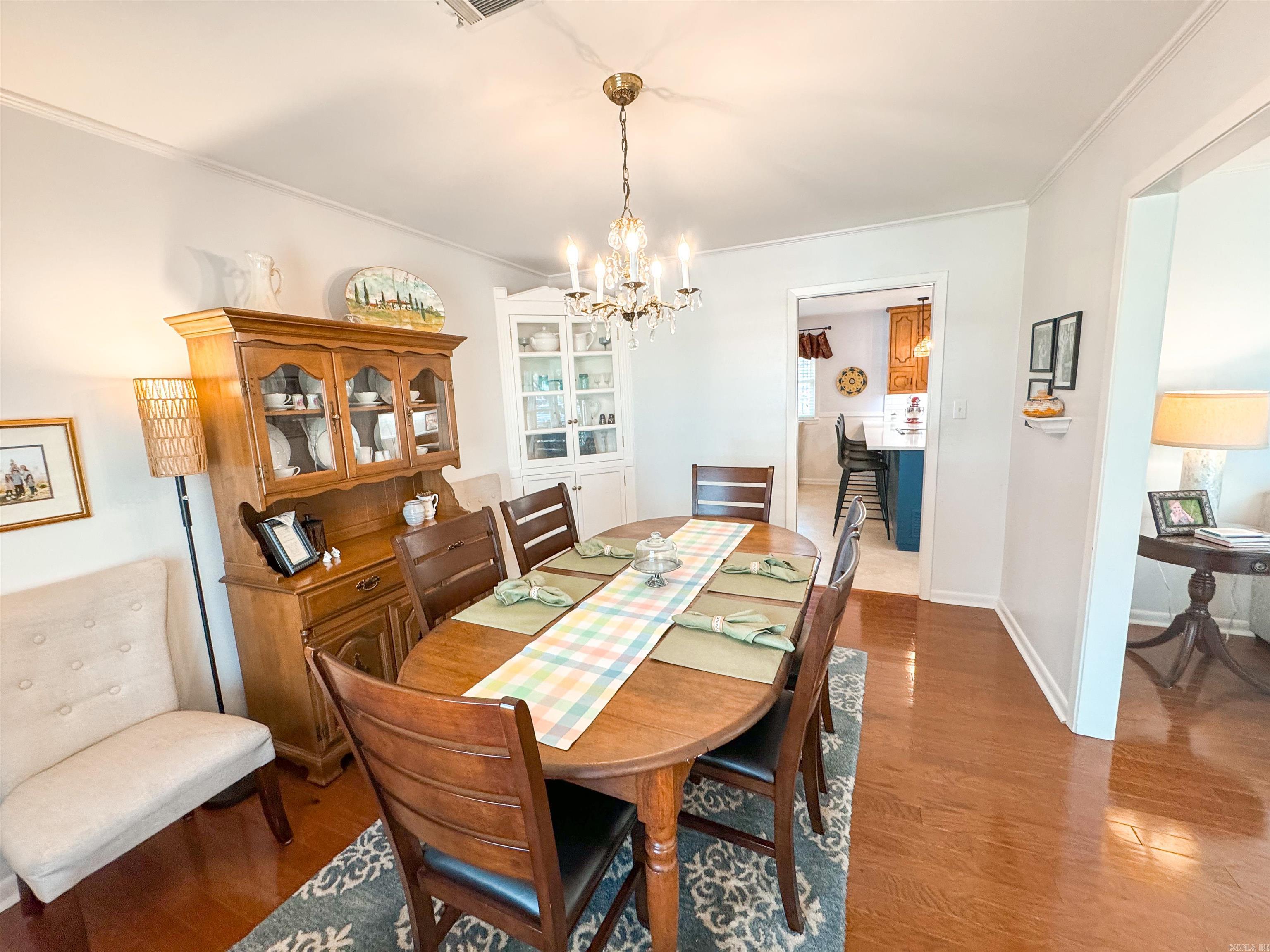 LAMBERT TERRACE - Residential