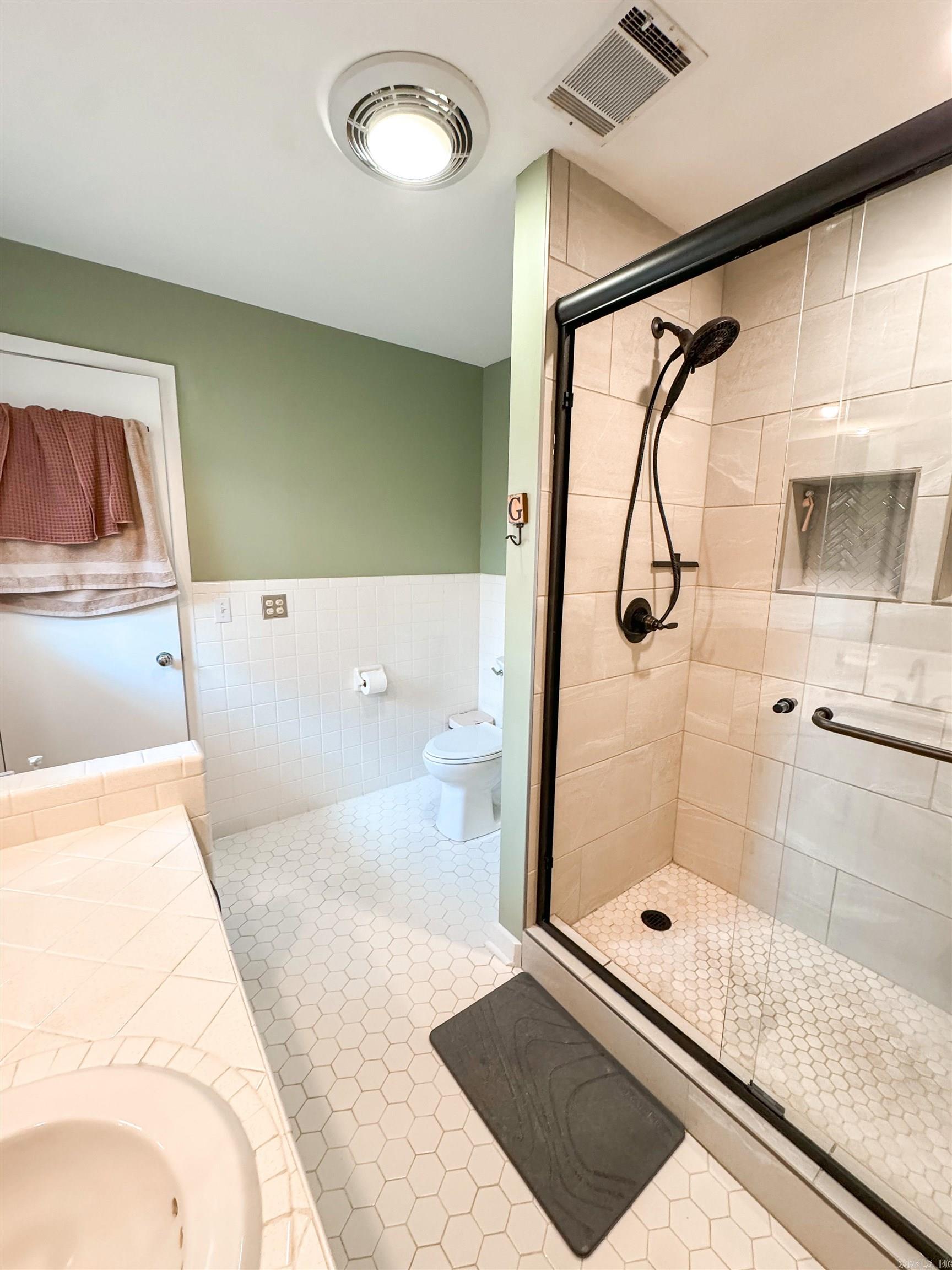 LAMBERT TERRACE - Residential