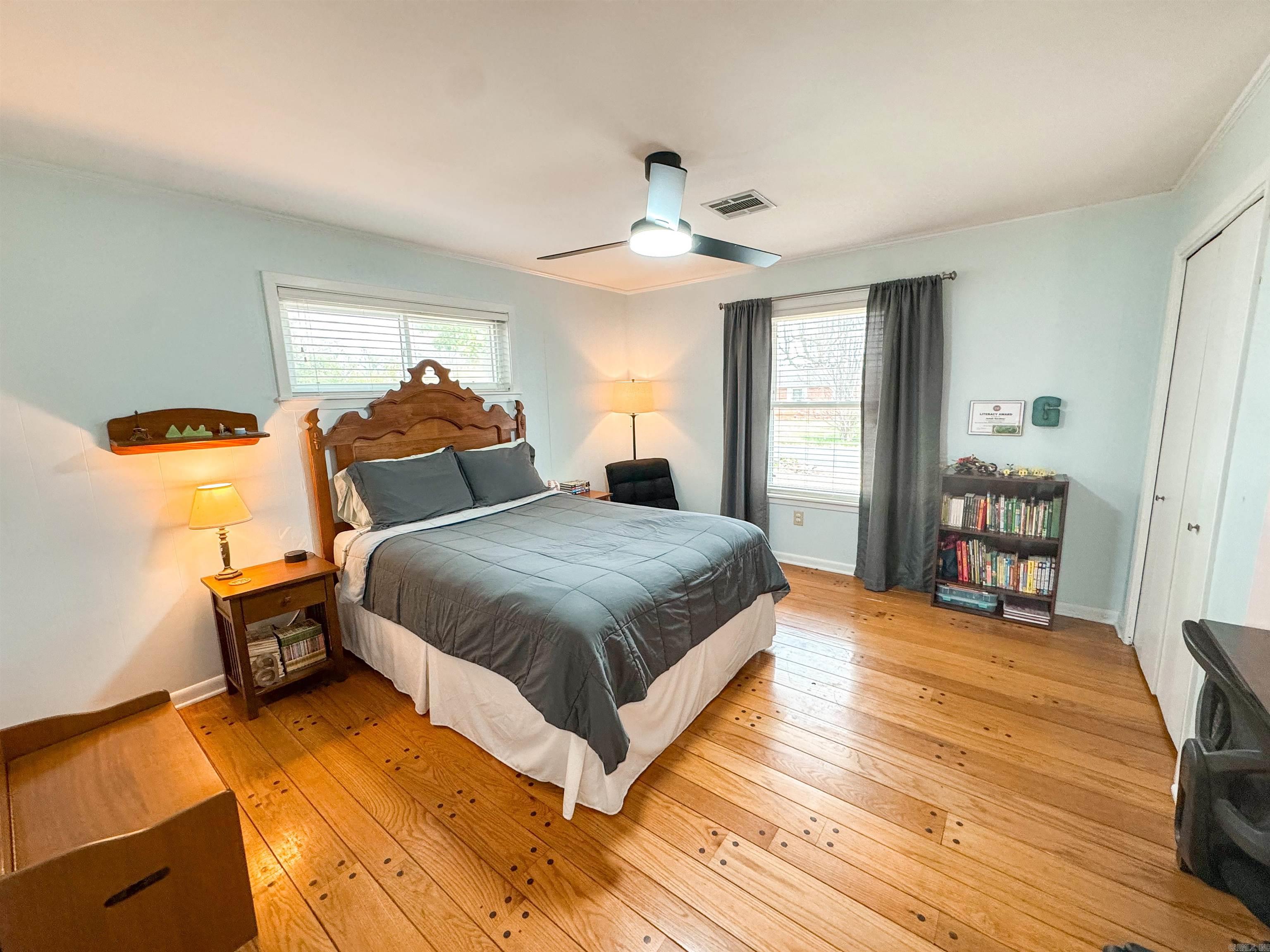 LAMBERT TERRACE - Residential