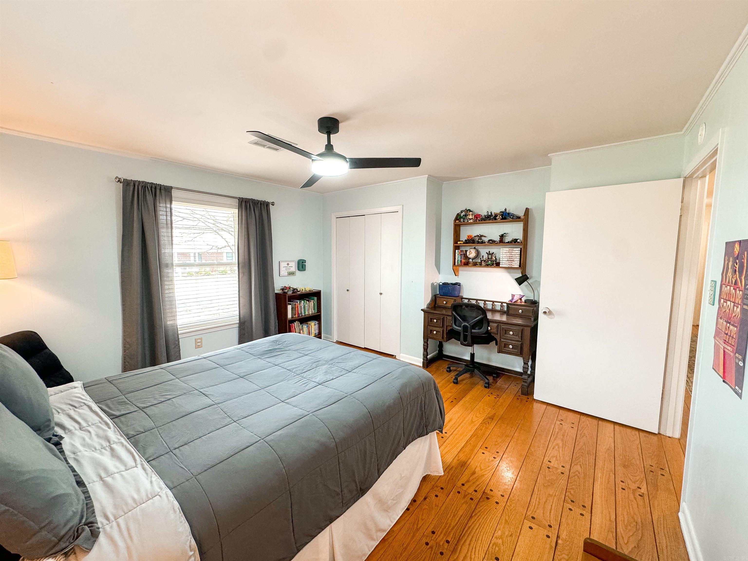 LAMBERT TERRACE - Residential