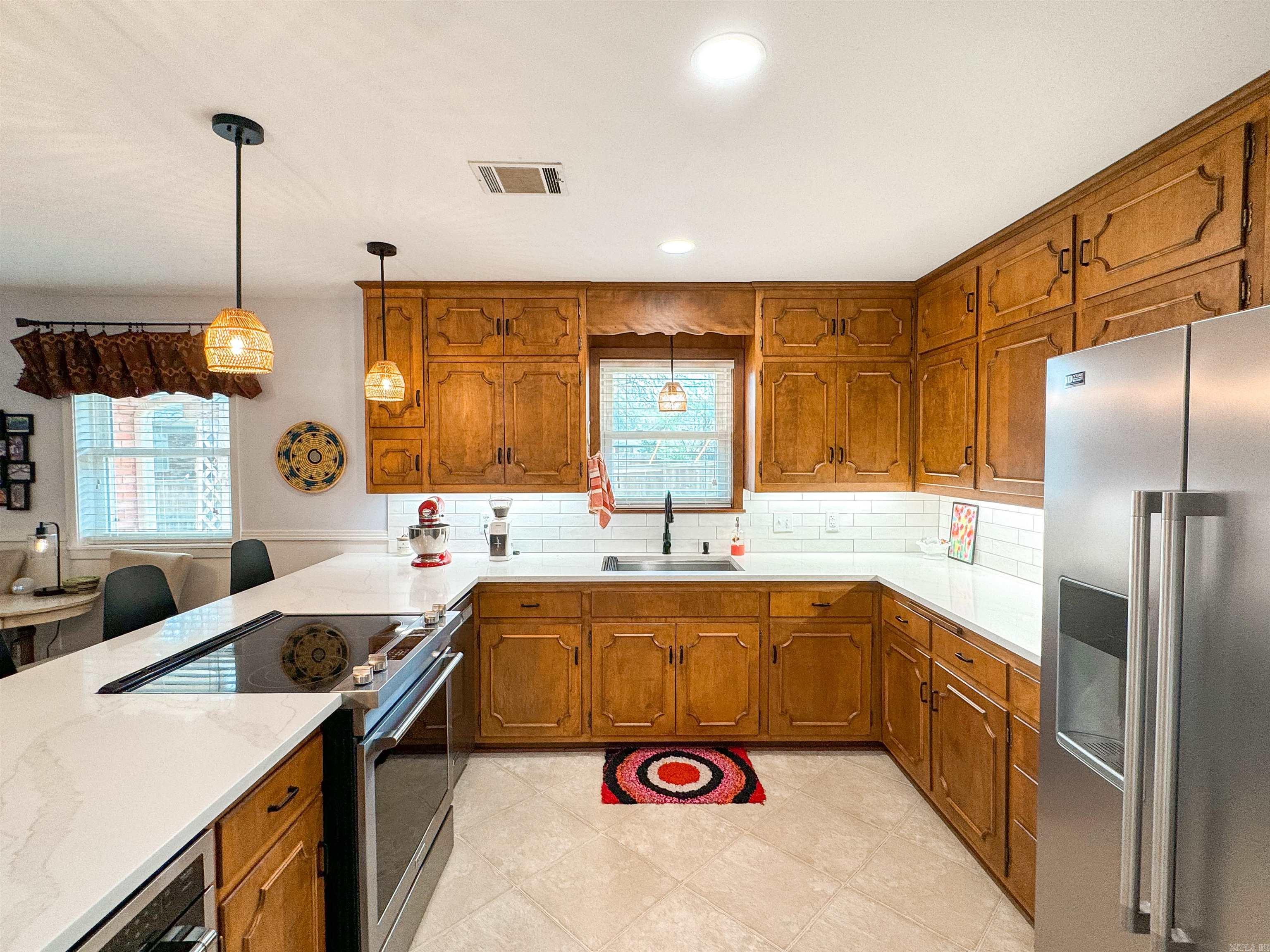 LAMBERT TERRACE - Residential