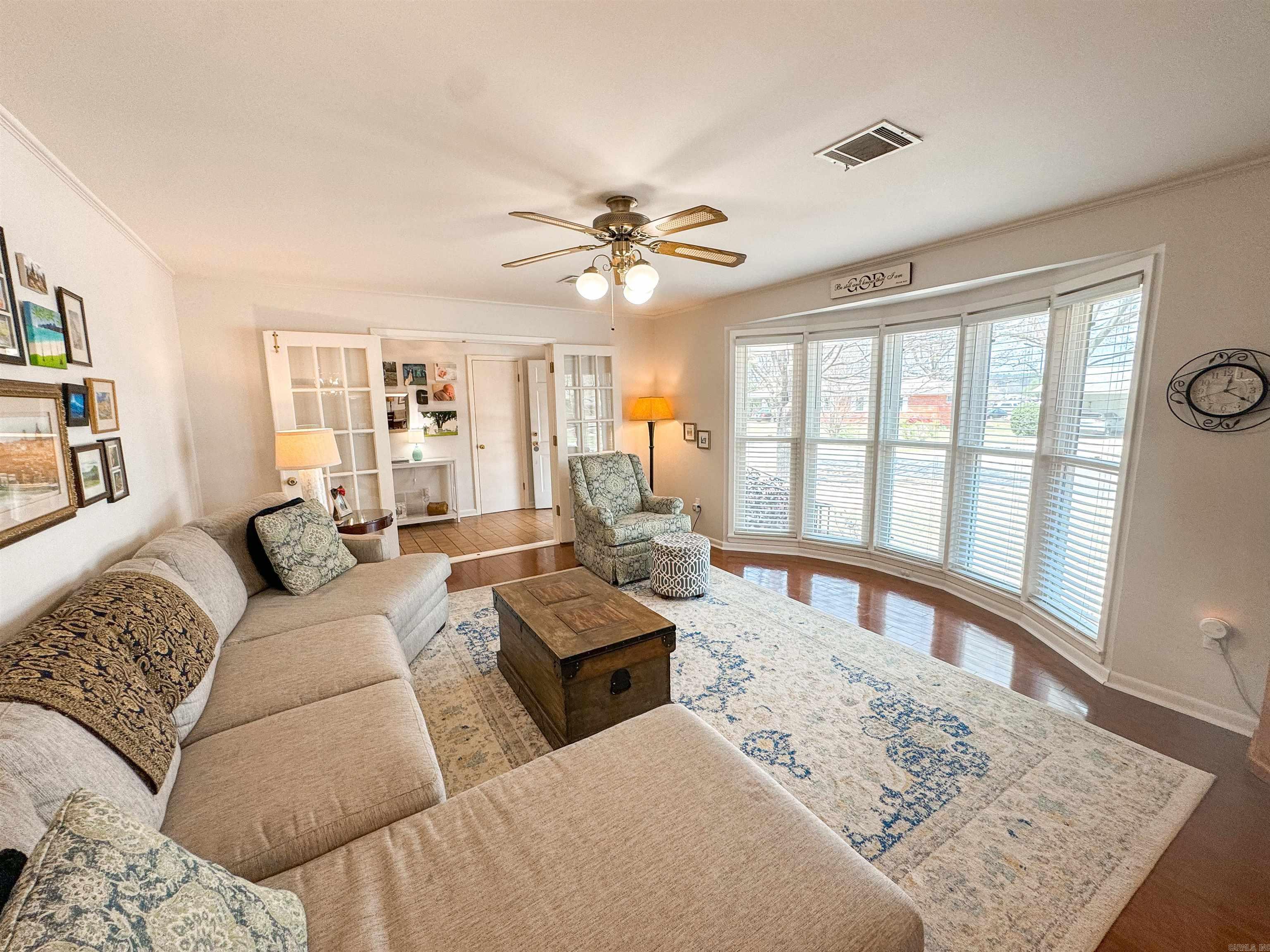 LAMBERT TERRACE - Residential