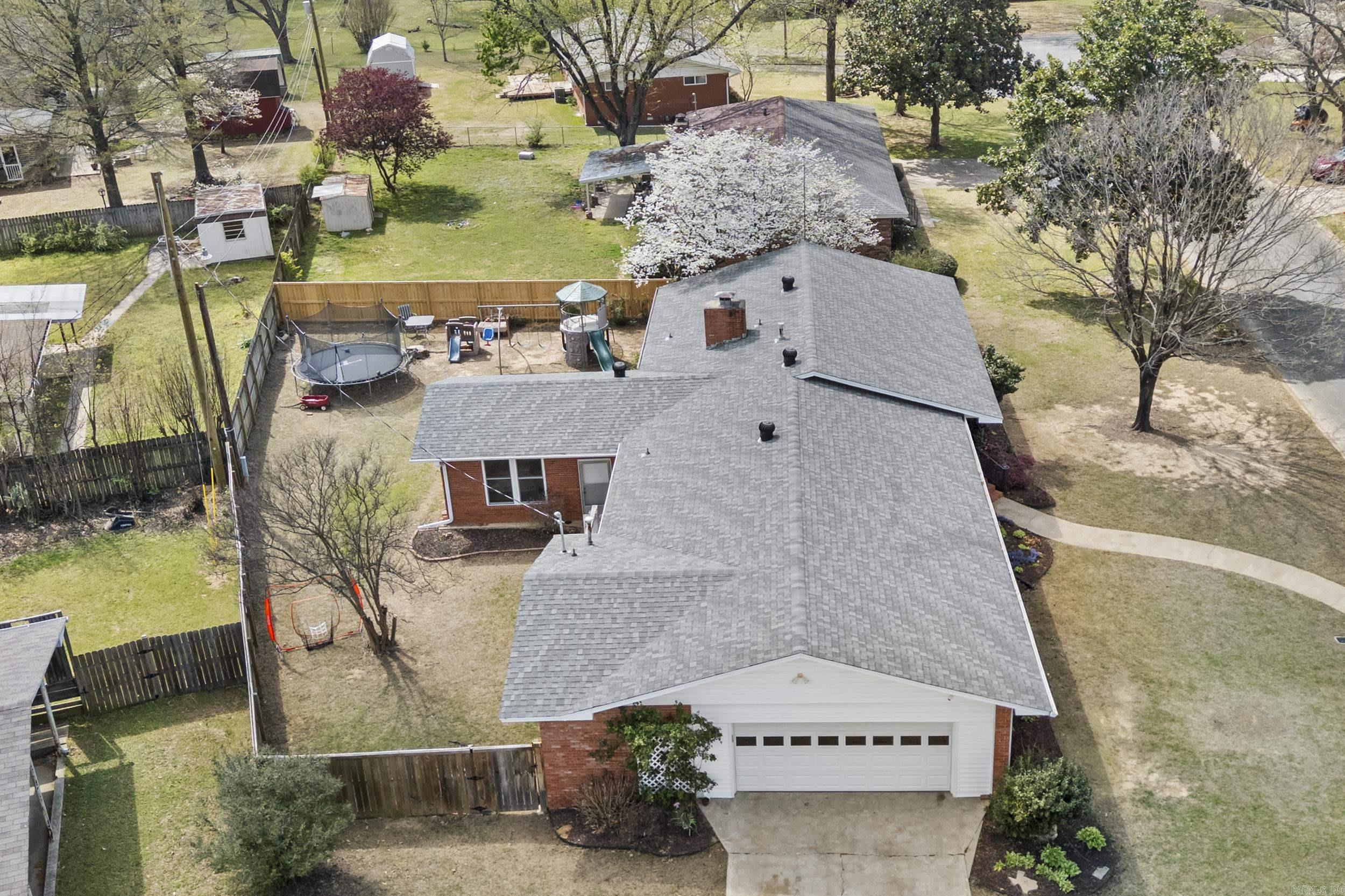 LAMBERT TERRACE - Residential