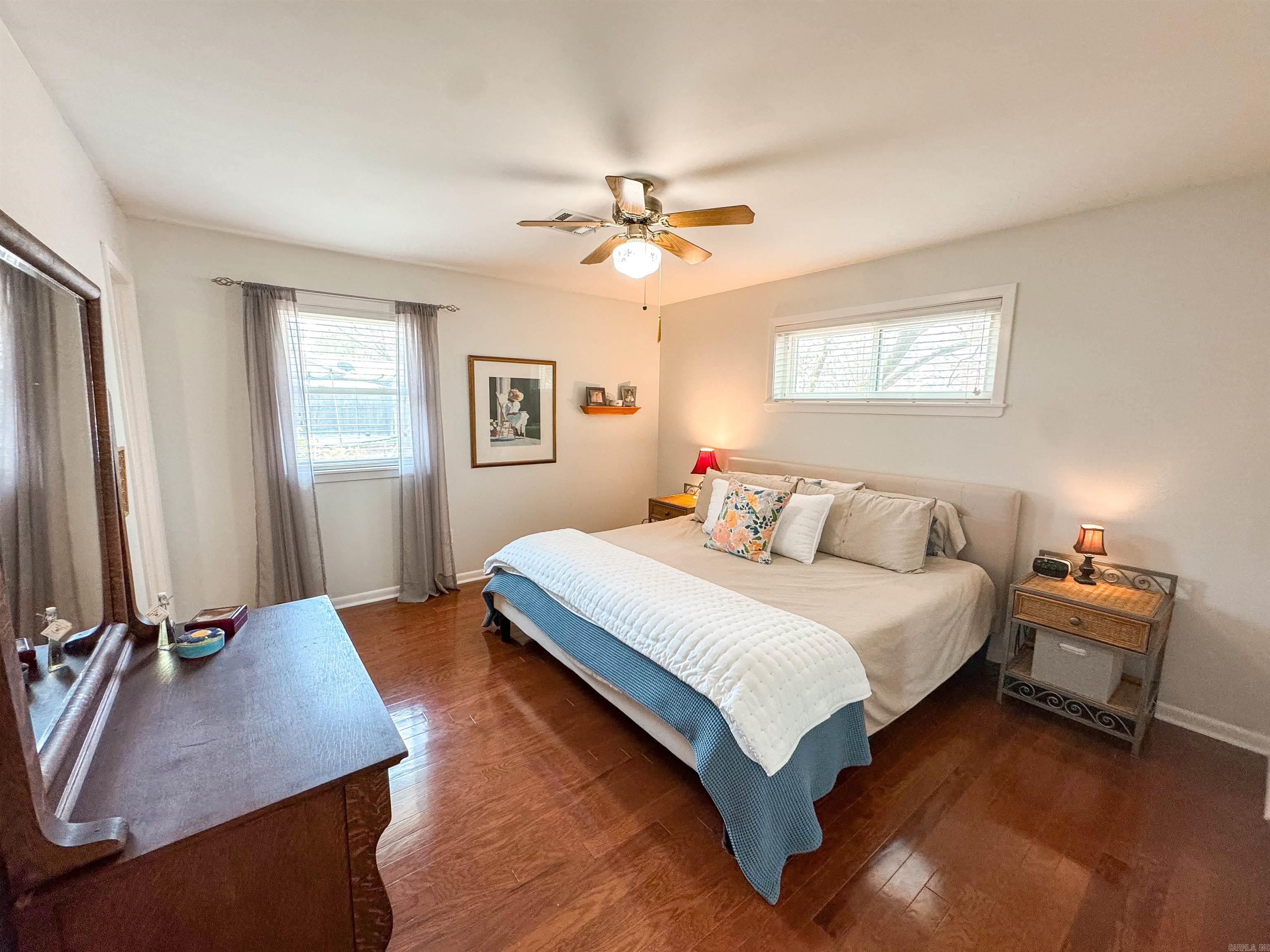 LAMBERT TERRACE - Residential