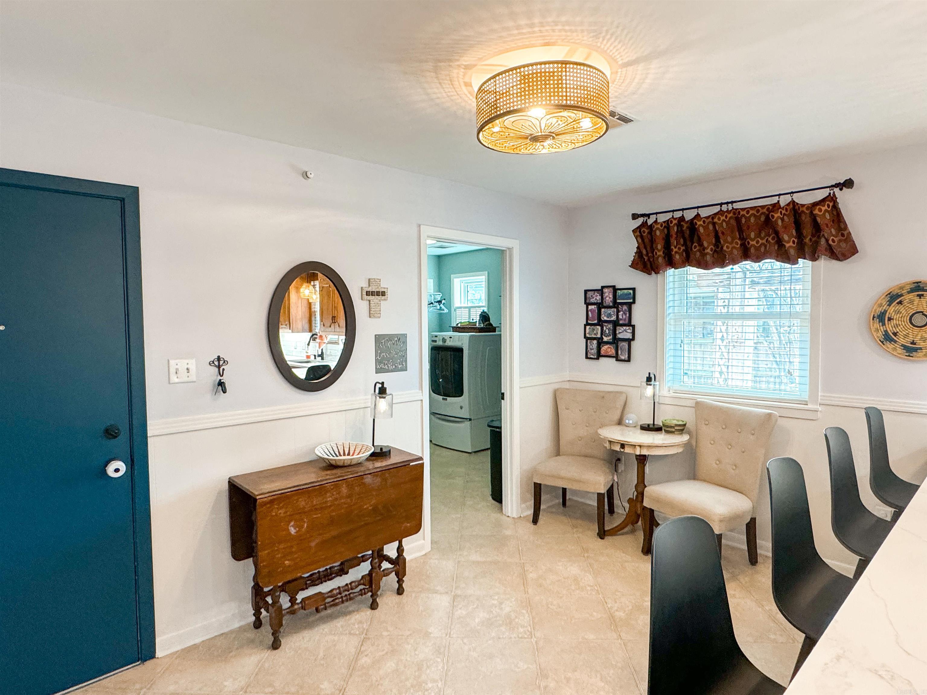 LAMBERT TERRACE - Residential