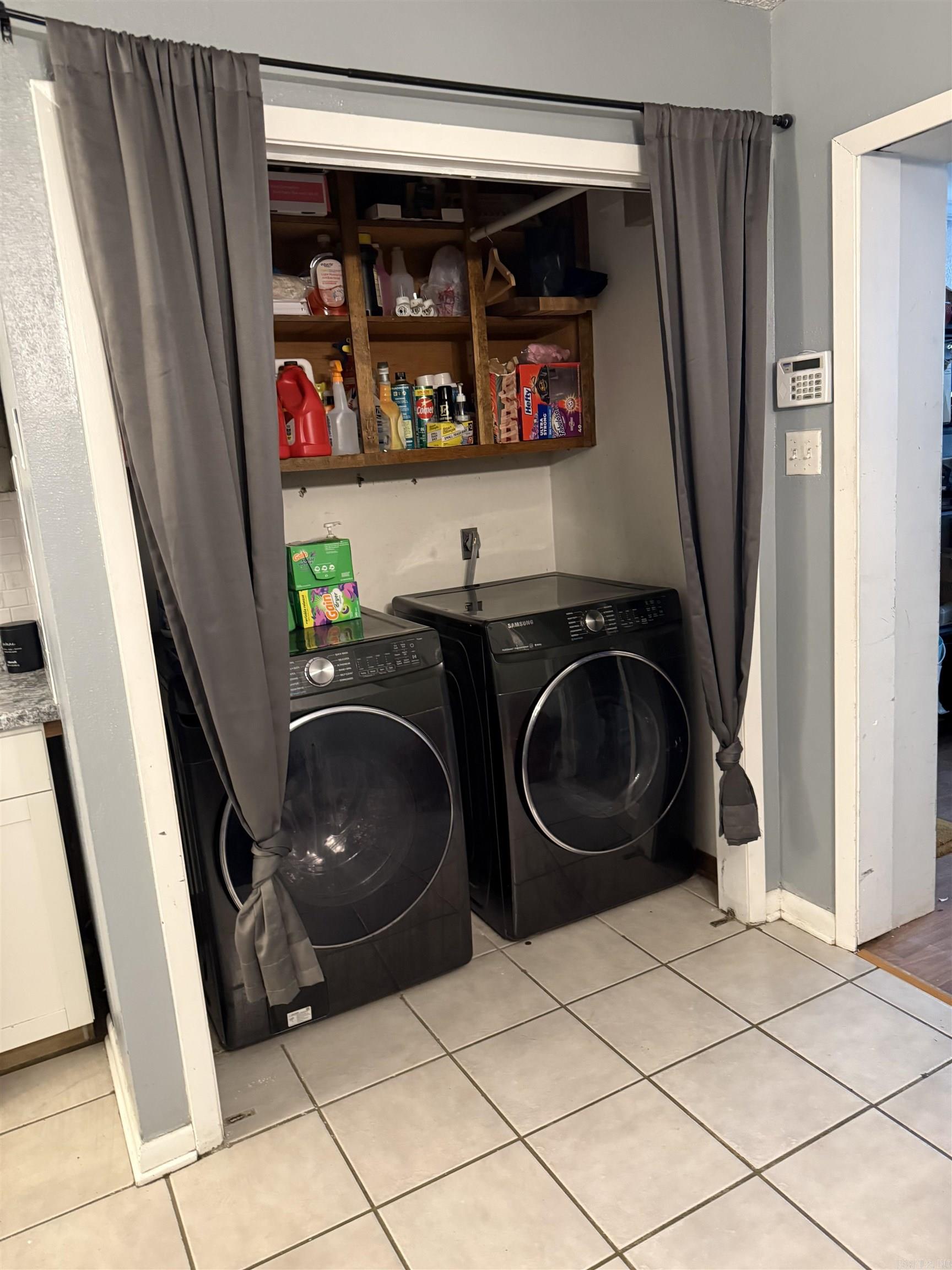 WESTERN CHAPEL ADD - Residential