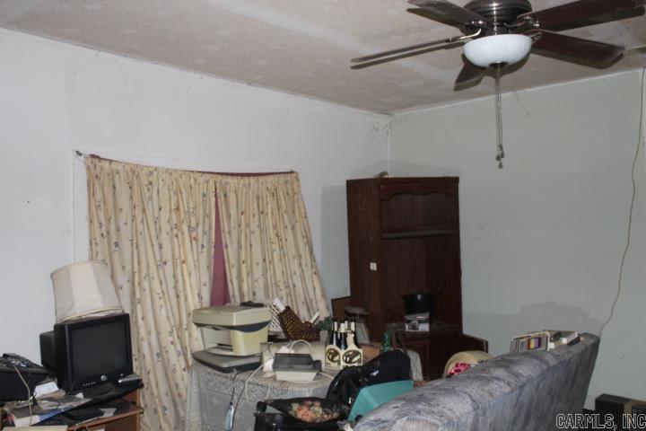 COCKRILL ADD N & E OF RR - Residential