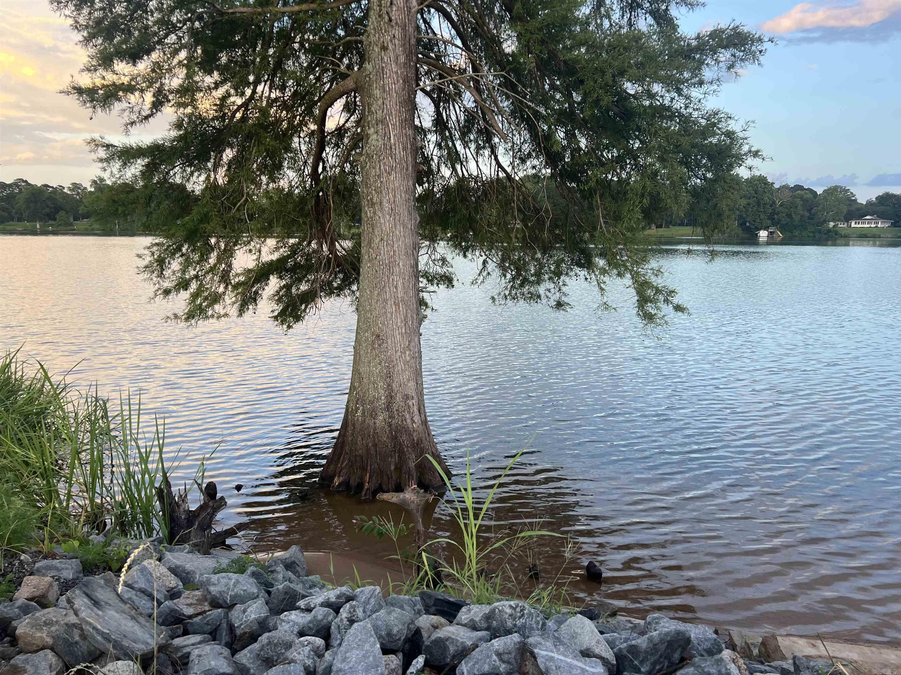 Lakeland Resurvey - Land