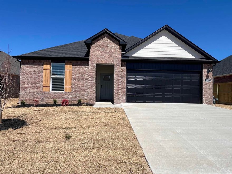 Charming Cali plan in Ridgefield Subdivision located in Searcy, AR! These new construction homes feature modern finishes for comfortable living! Each home has LVP and carpet. In the kitchen and bathrooms, youāll find beautiful quartz countertops. In the primary bathroom, youāll find a walk-in shower and a quartz vanity! Each home will have 4-sides brick with HardieĀ® siding per plan. Each home comes with a programmable thermostat! 10-year limited Homebuyerās Warranty! All photos are stock photos, representative of plan only and may vary as built. Annual taxes is an estimate. Taxes are TBD.