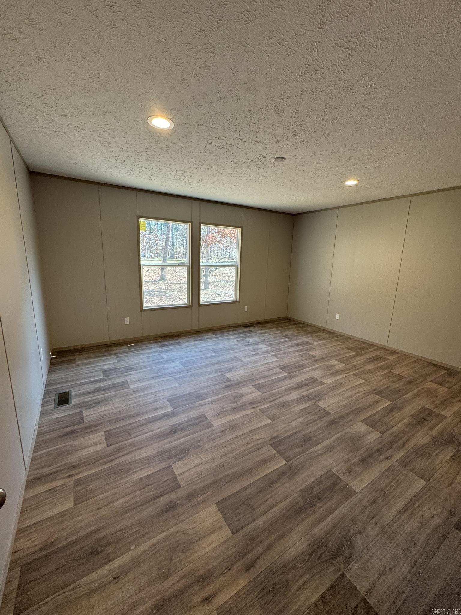 PINE HILL ANNEX - Residential