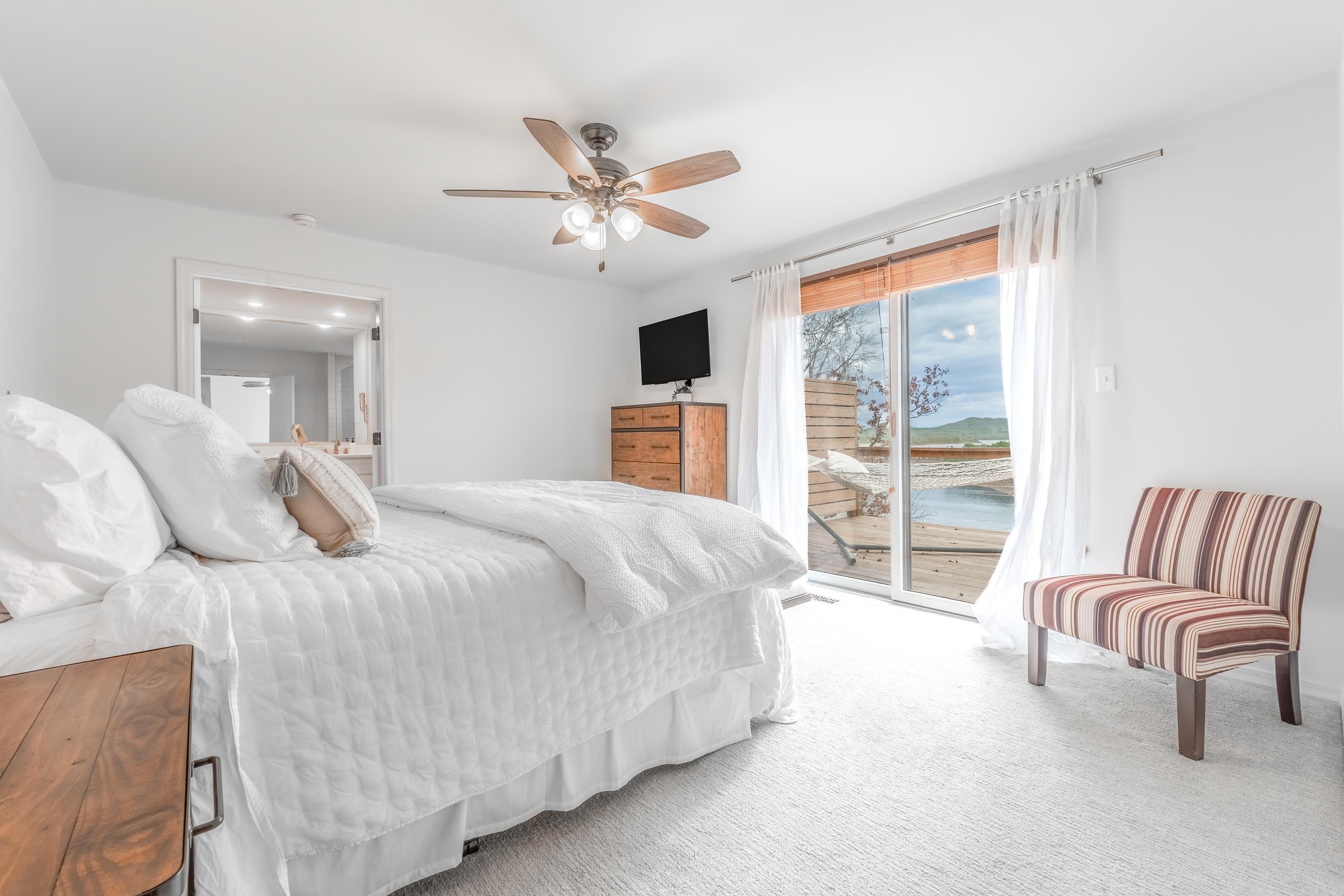 HAMILTON HILLS - Residential