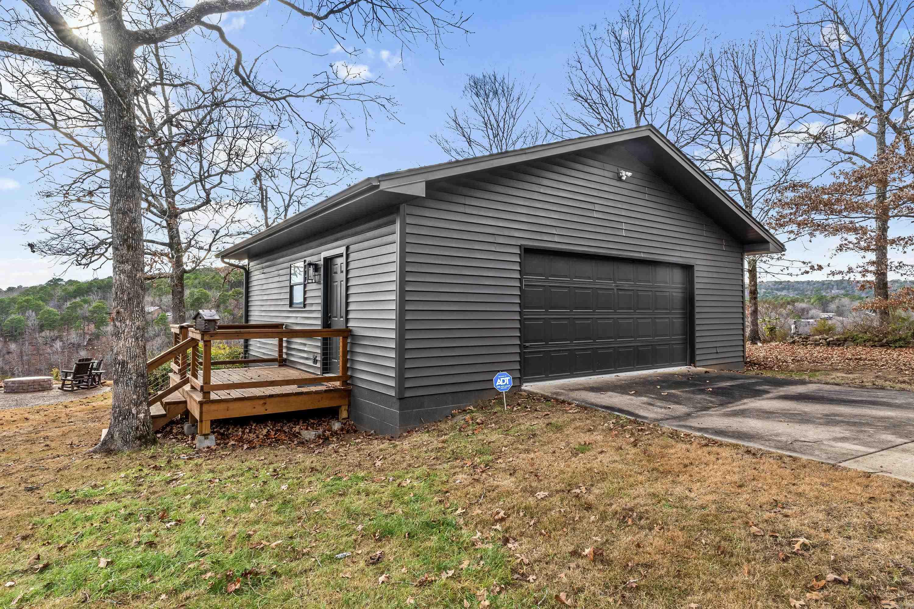 HAMILTON HILLS - Residential