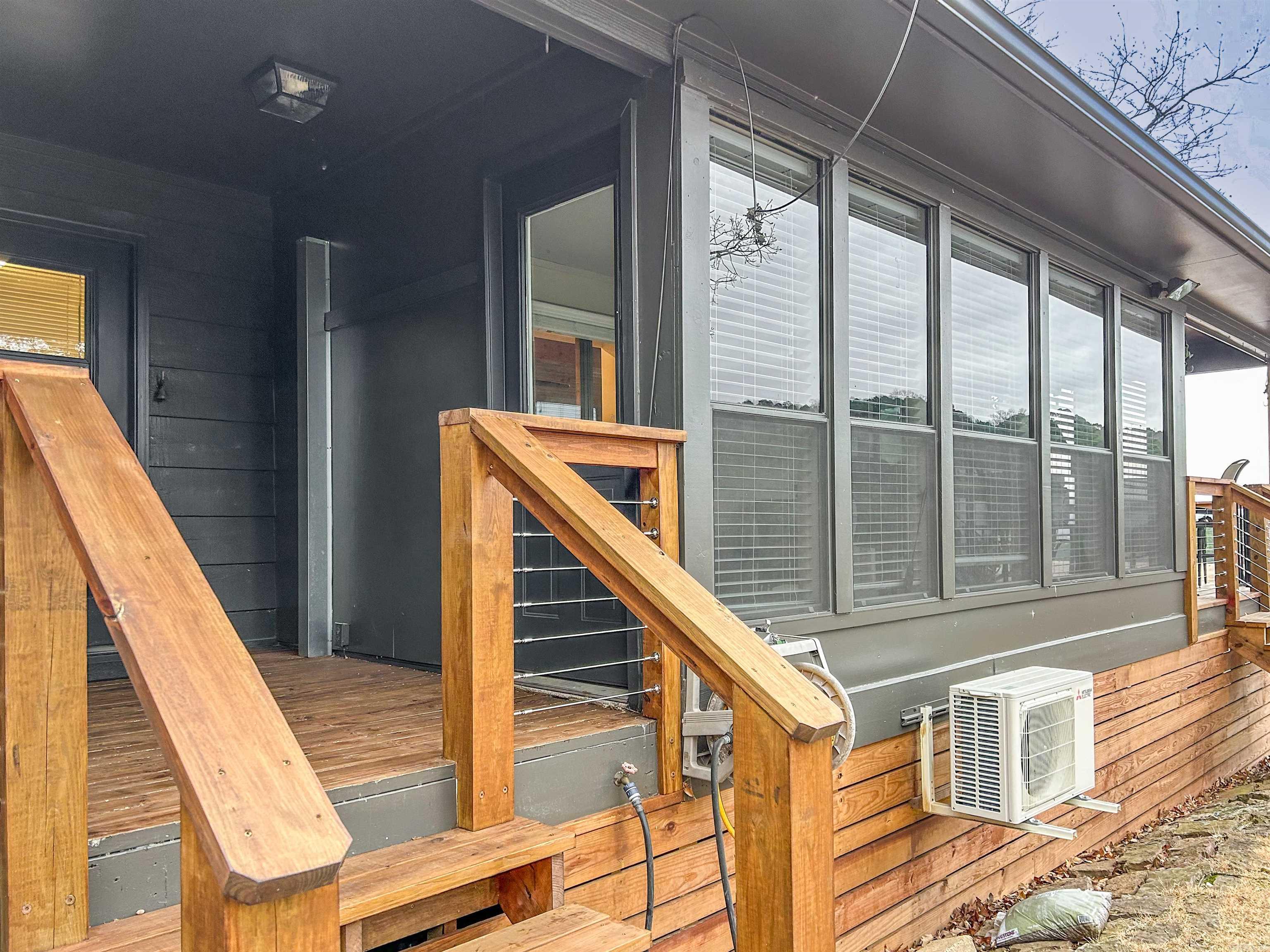 HAMILTON HILLS - Residential