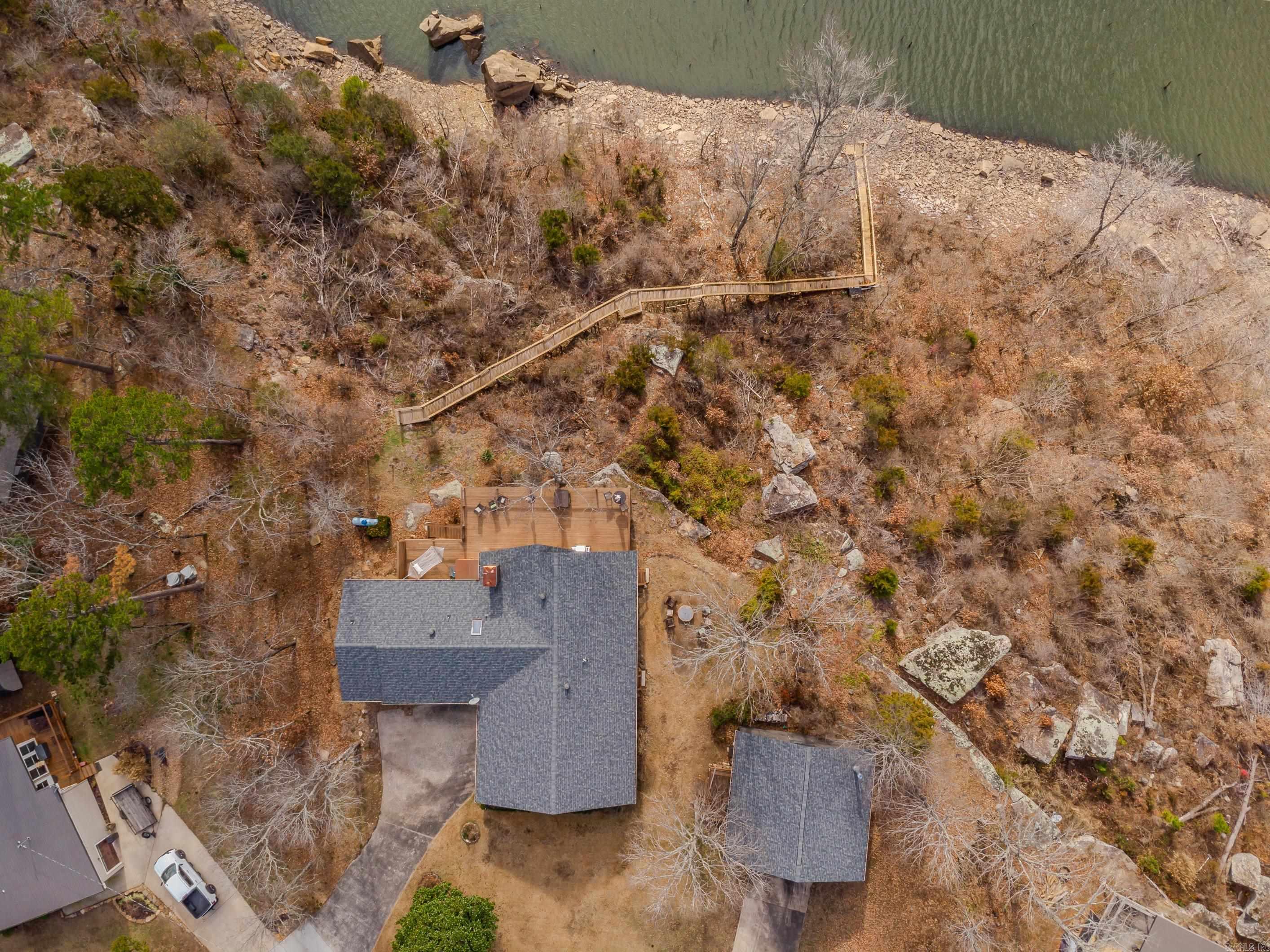 HAMILTON HILLS - Residential