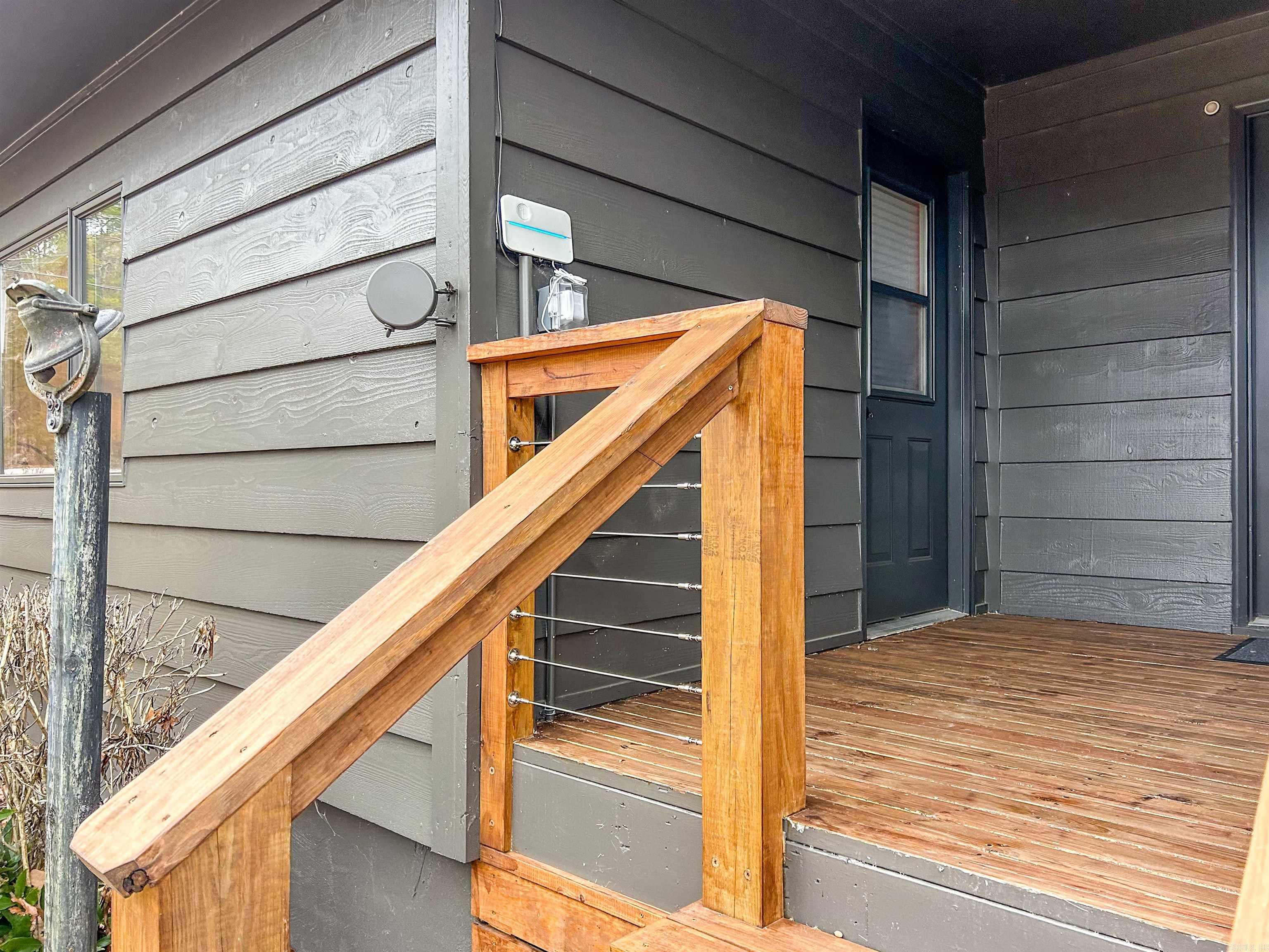 HAMILTON HILLS - Residential