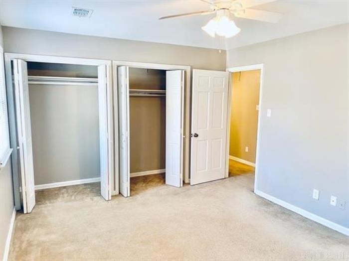 ANDOVER SQUARE - Residential