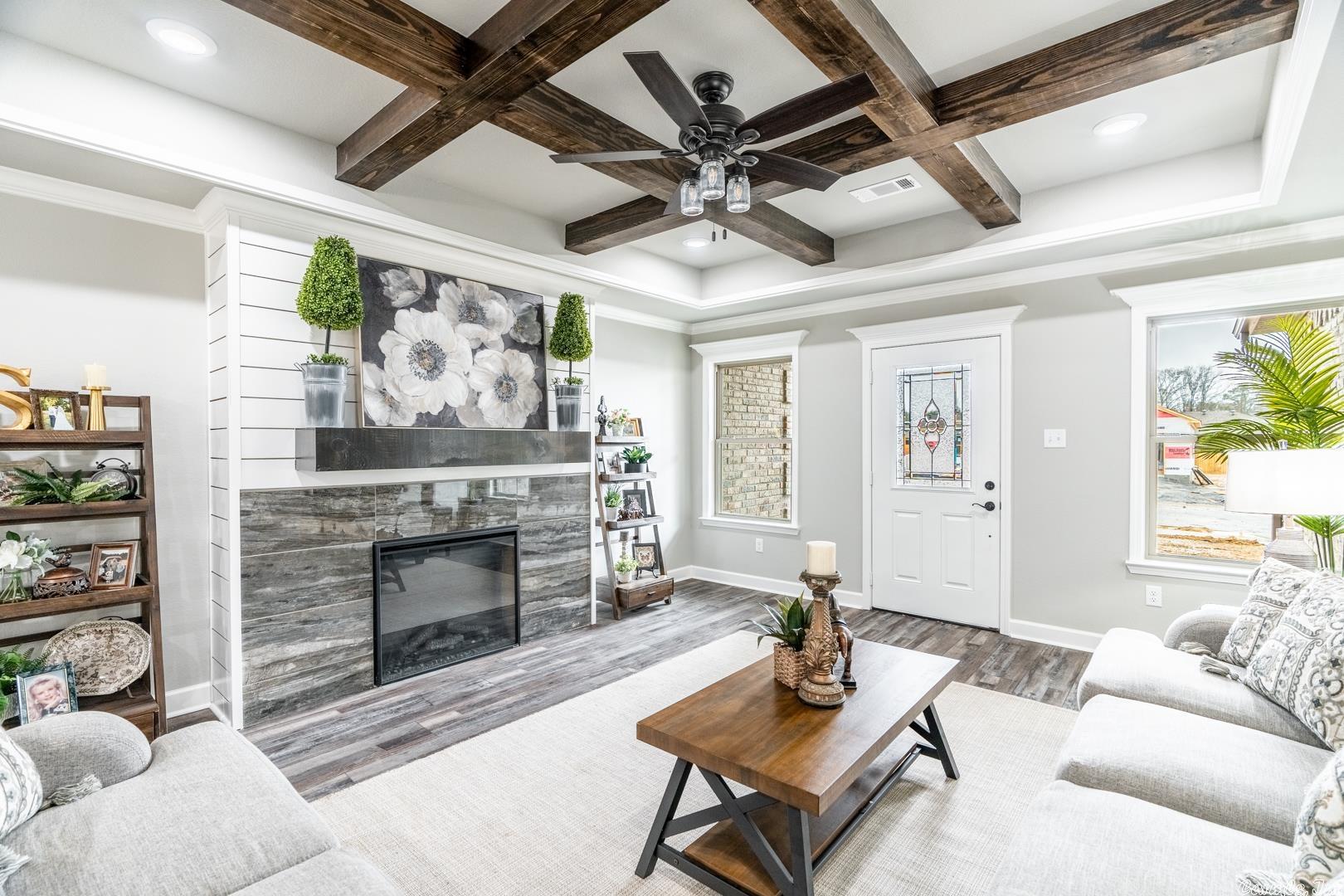 AUTUMN BROOKE - Residential