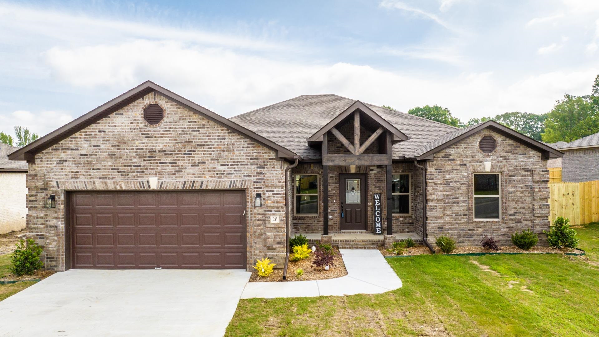 AUTUMN BROOKE - Residential