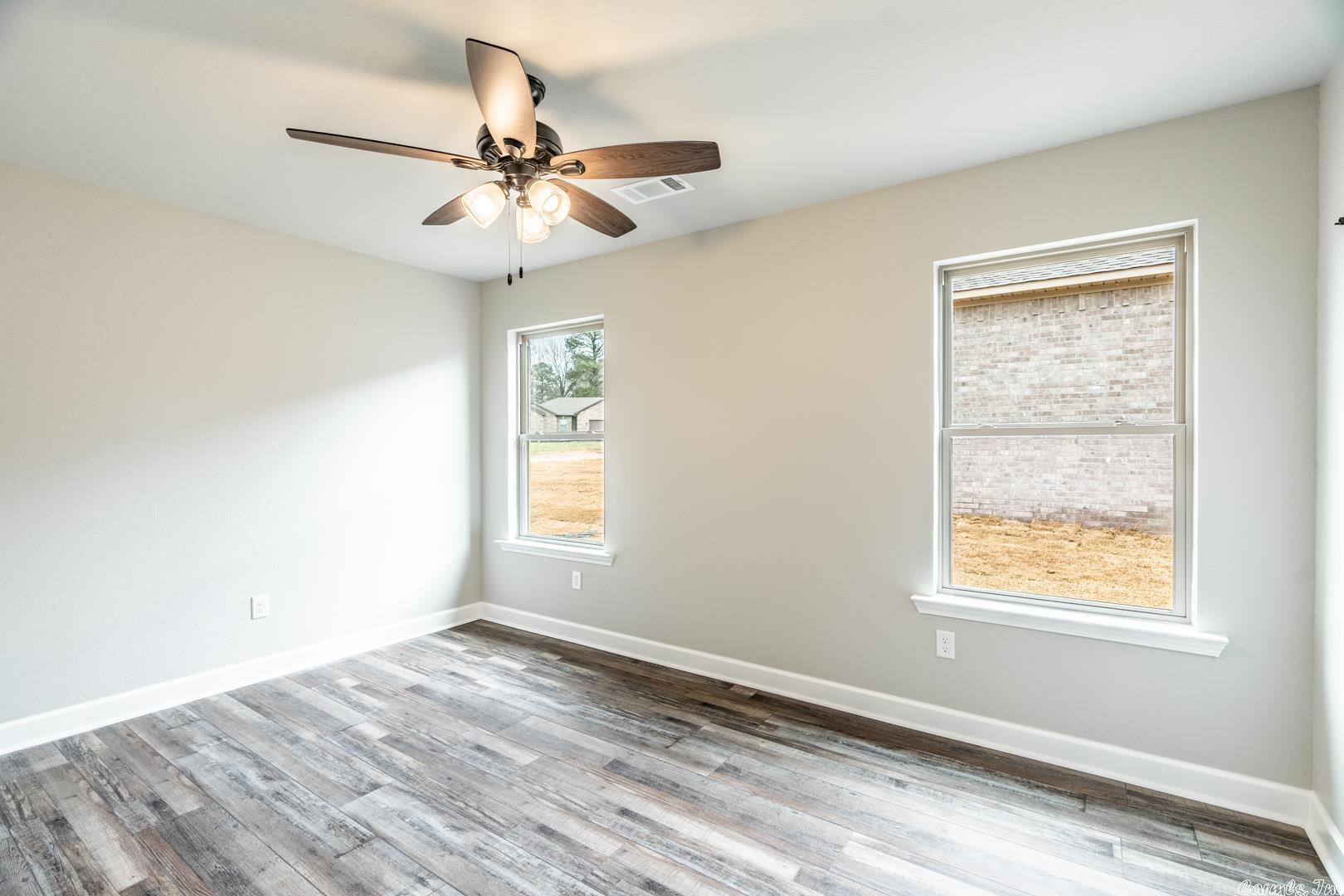 AUTUMN BROOKE - Residential