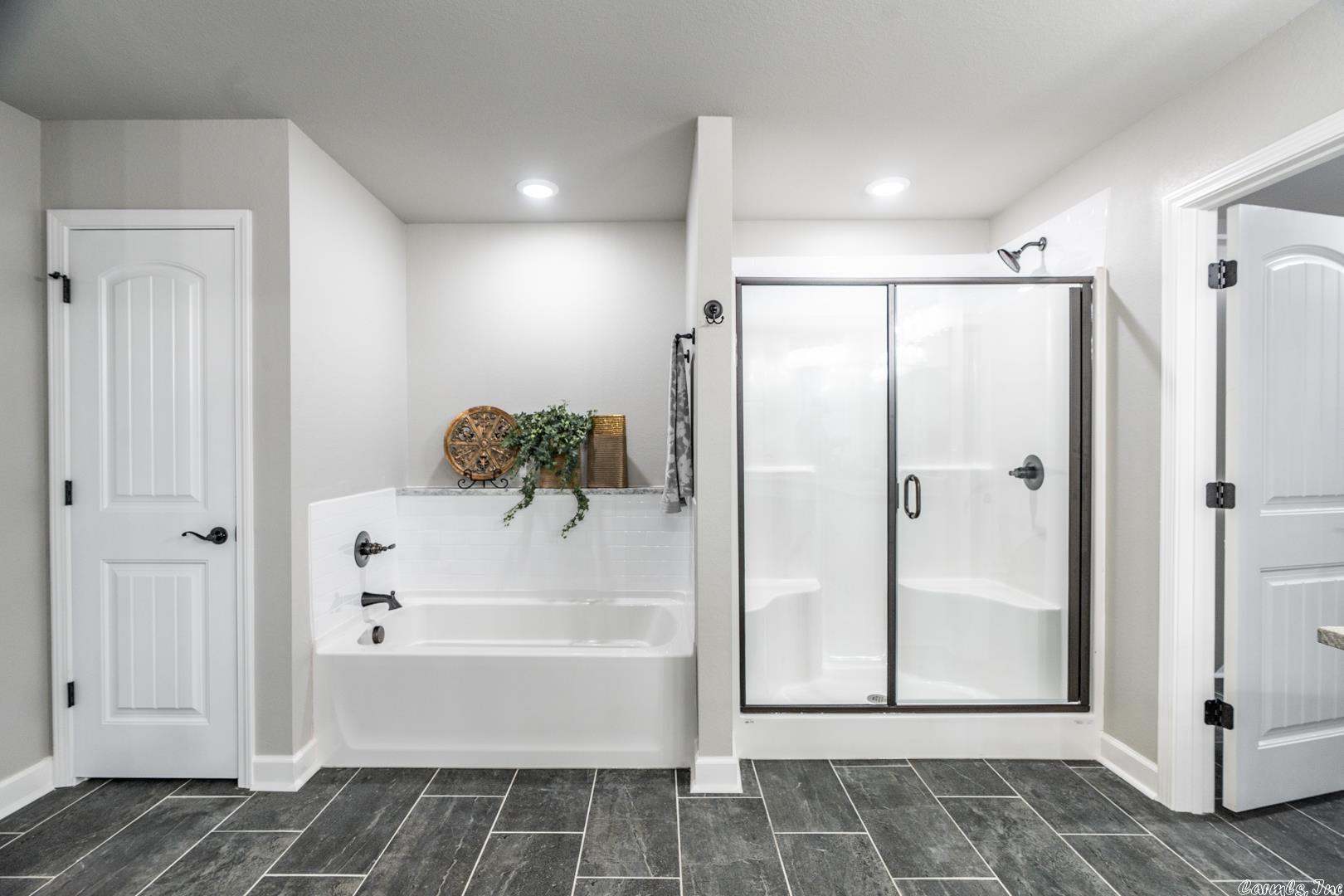 AUTUMN BROOKE - Residential