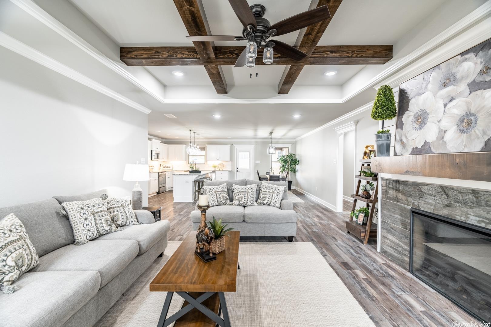 AUTUMN BROOKE - Residential