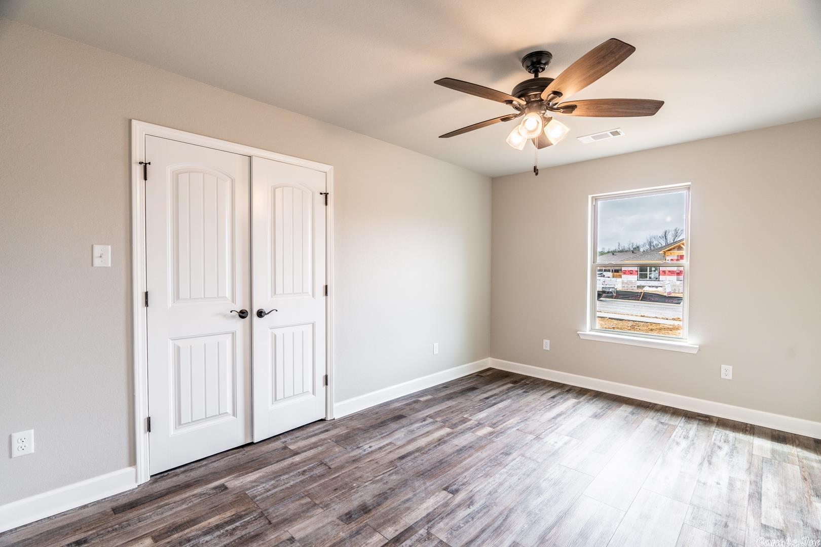 AUTUMN BROOKE - Residential