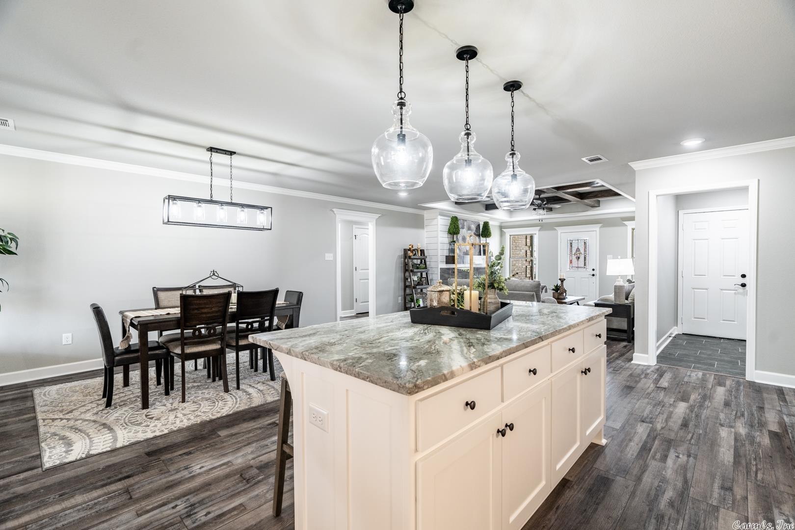 AUTUMN BROOKE - Residential