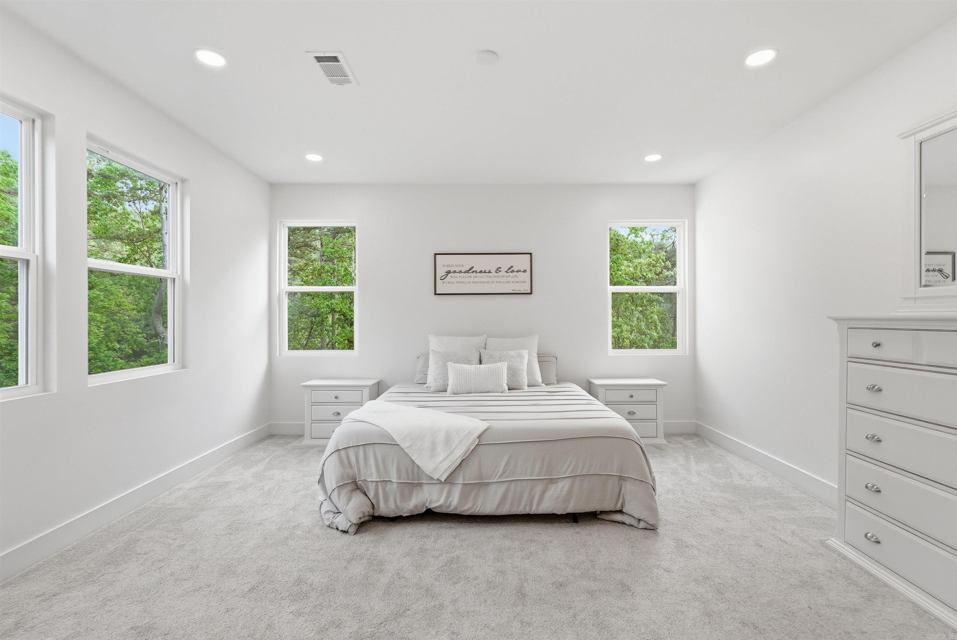 SAN VEST PROP - Residential