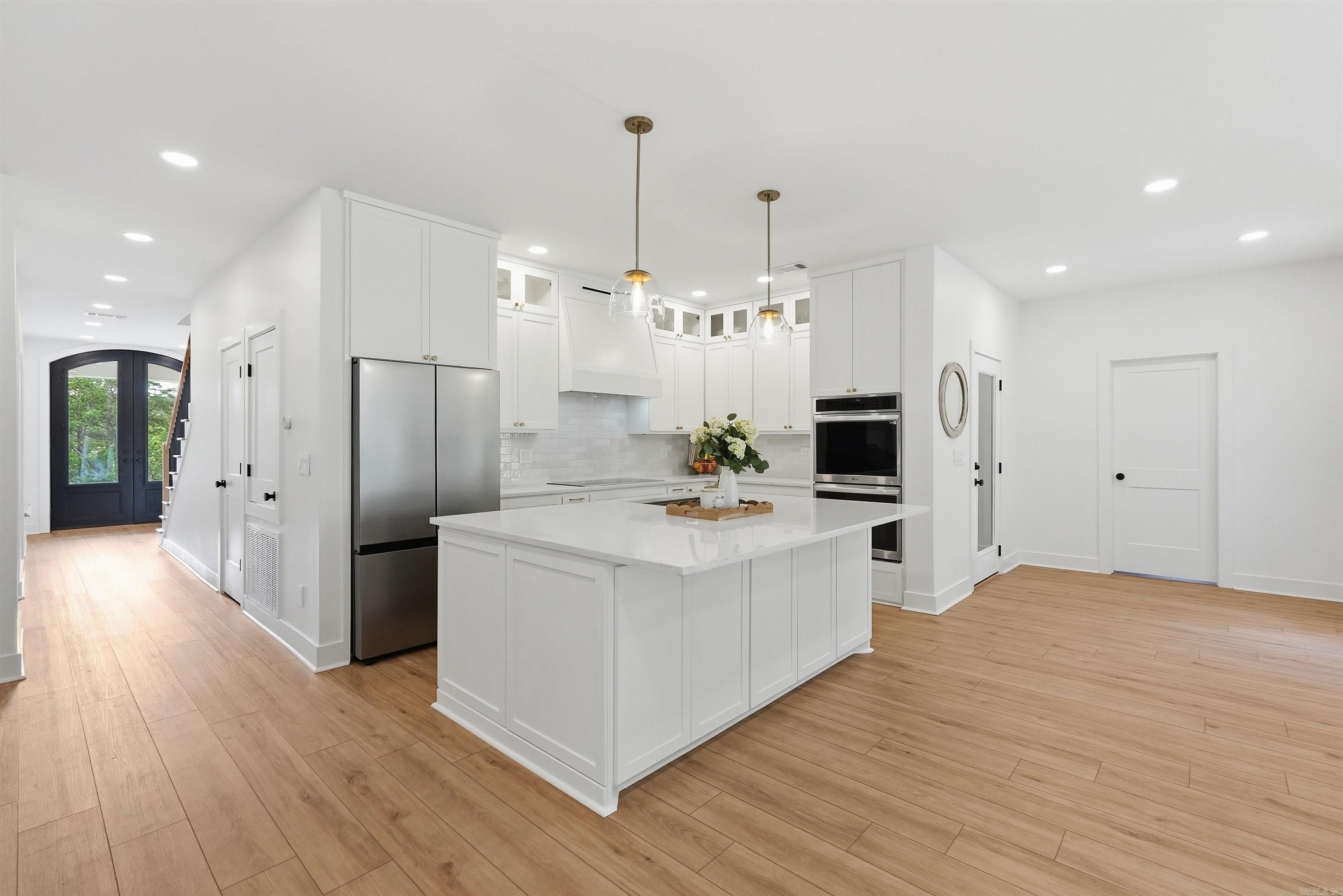 SAN VEST PROP - Residential