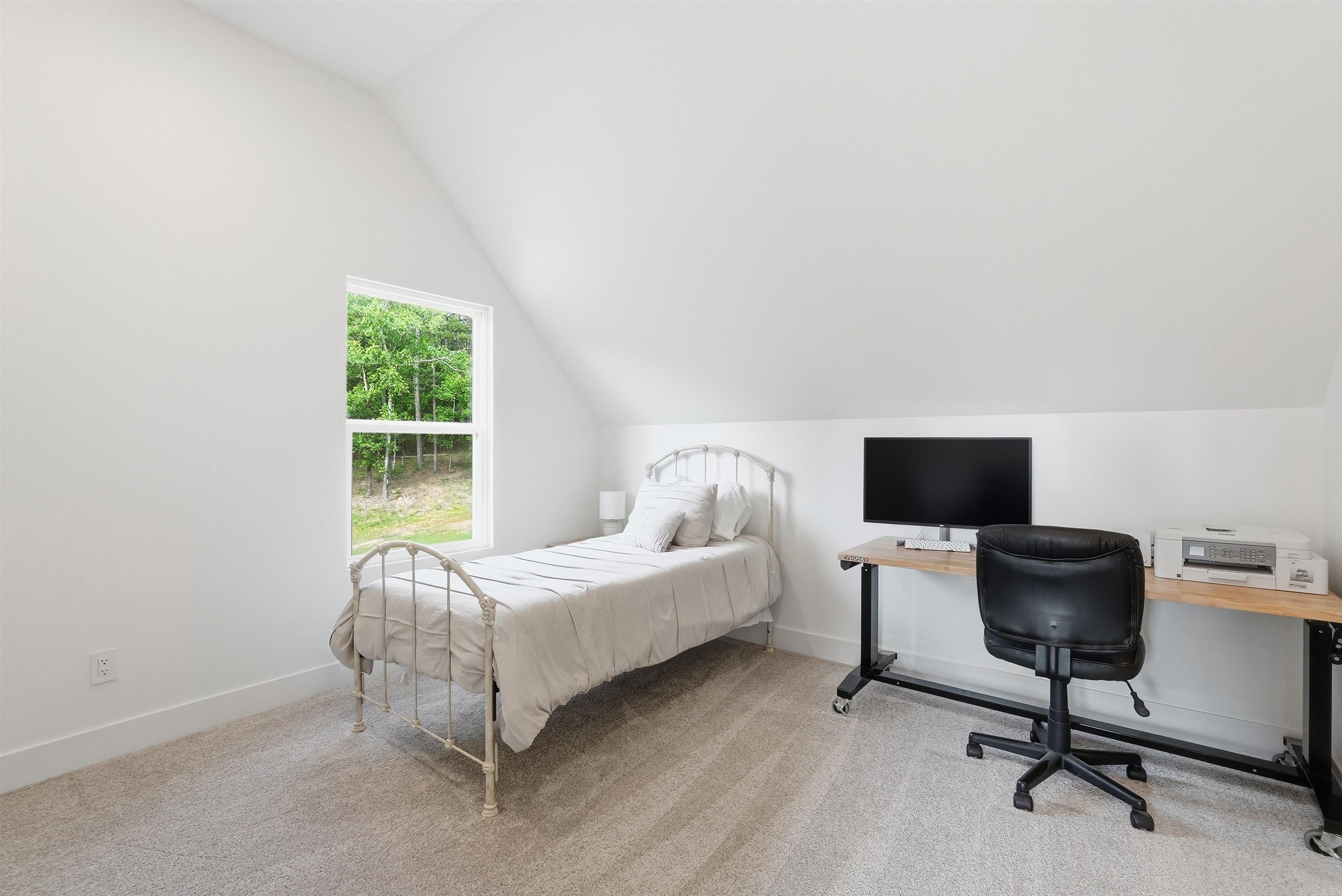 SAN VEST PROP - Residential