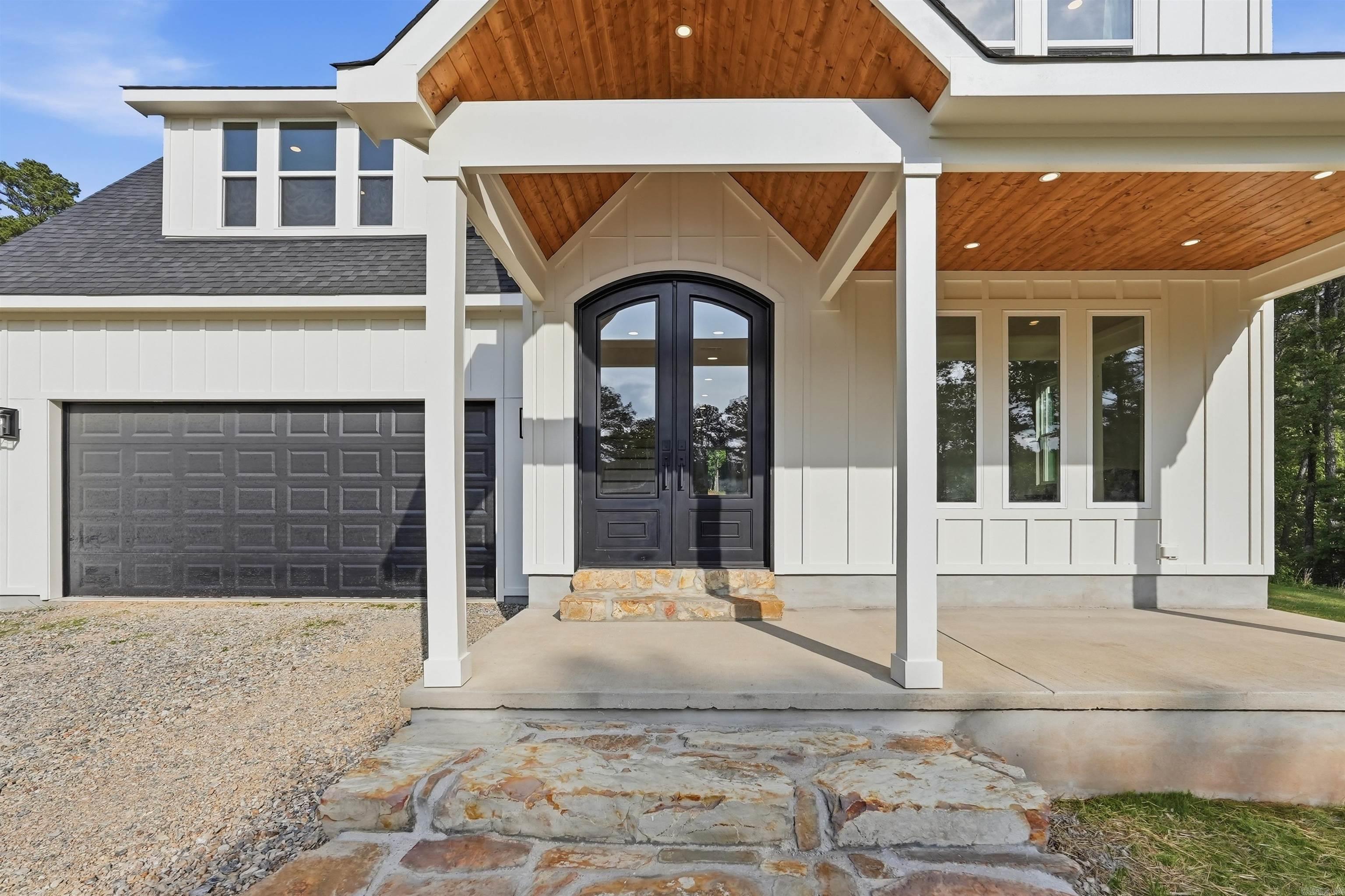 SAN VEST PROP - Residential