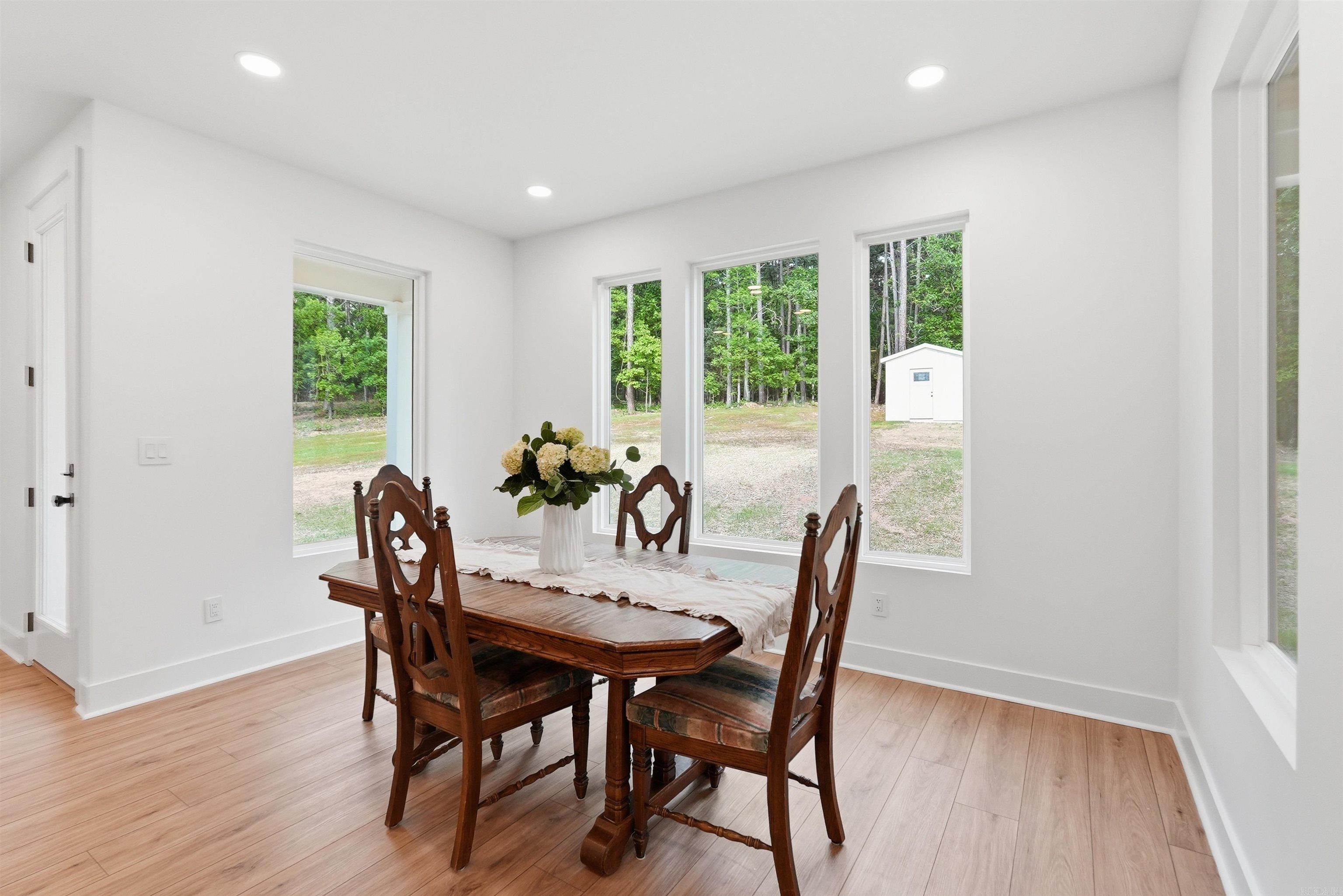 SAN VEST PROP - Residential