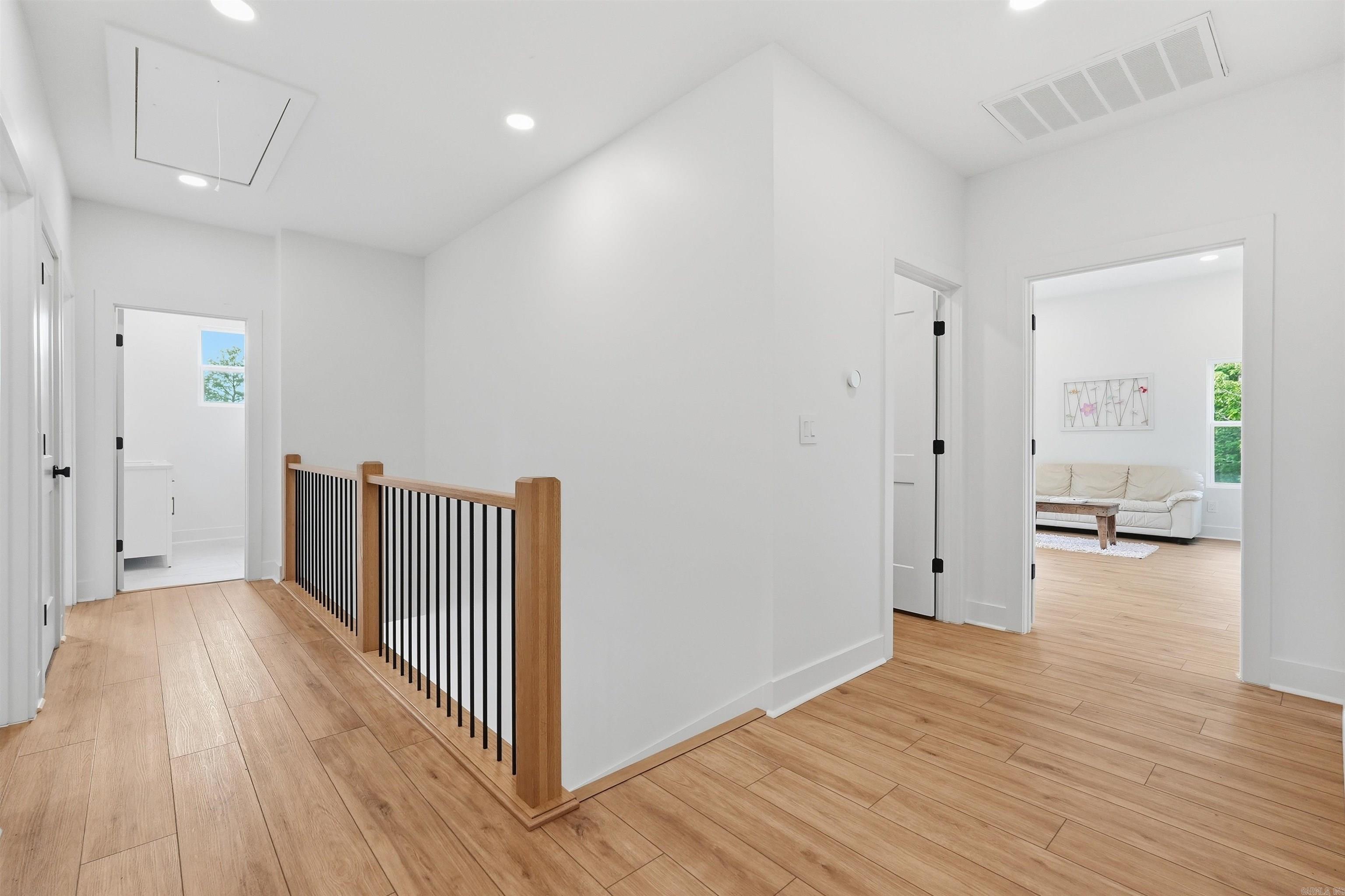 SAN VEST PROP - Residential