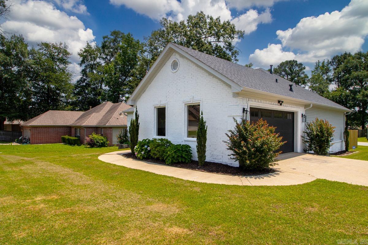HIDDEN MEADOWS - Residential