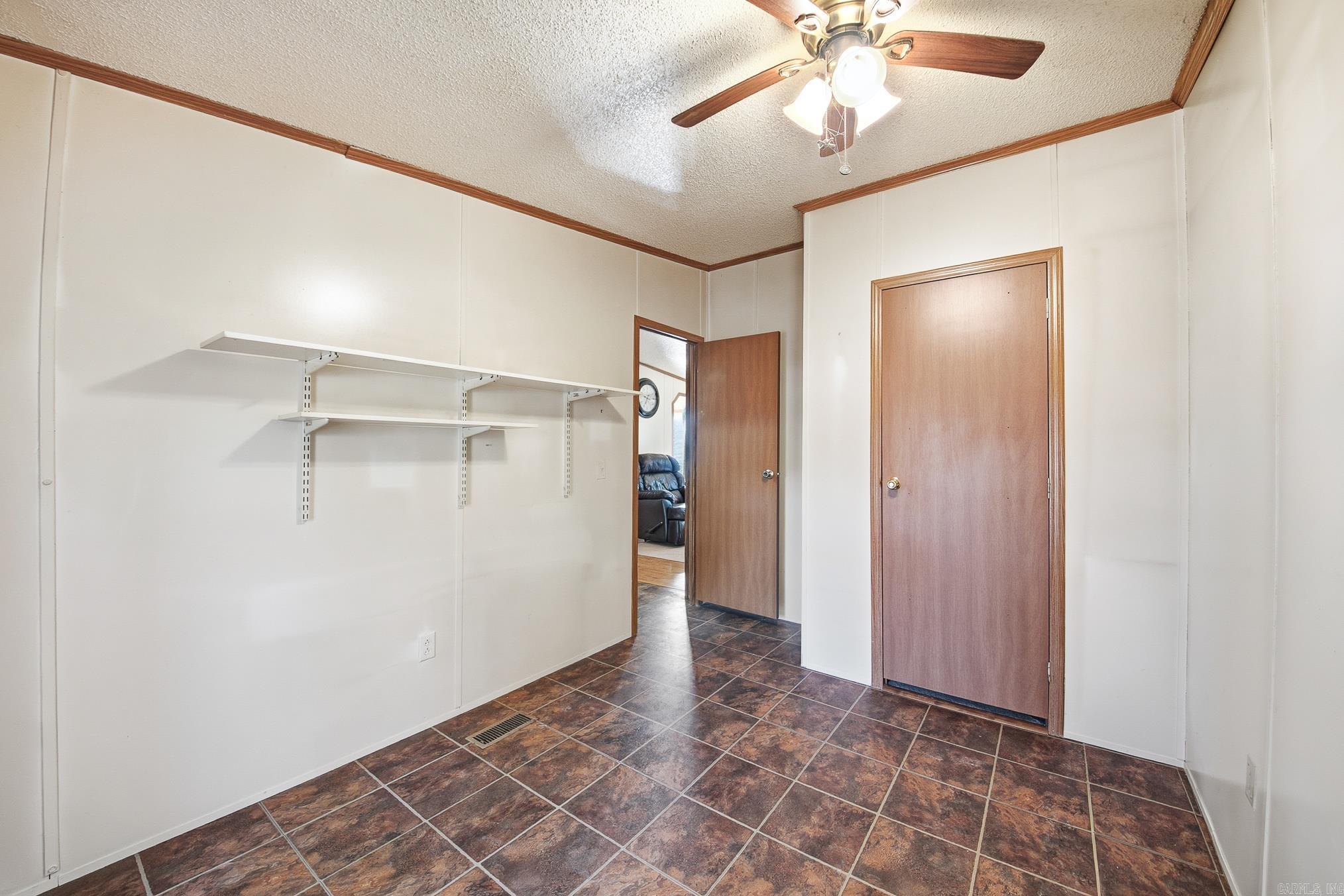 BAYOU METO PLACE - Residential