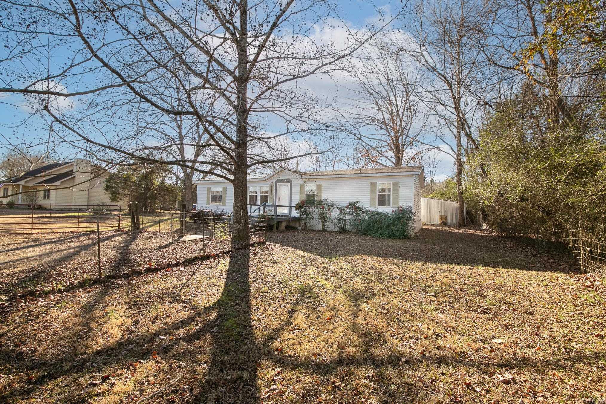 BAYOU METO PLACE - Residential