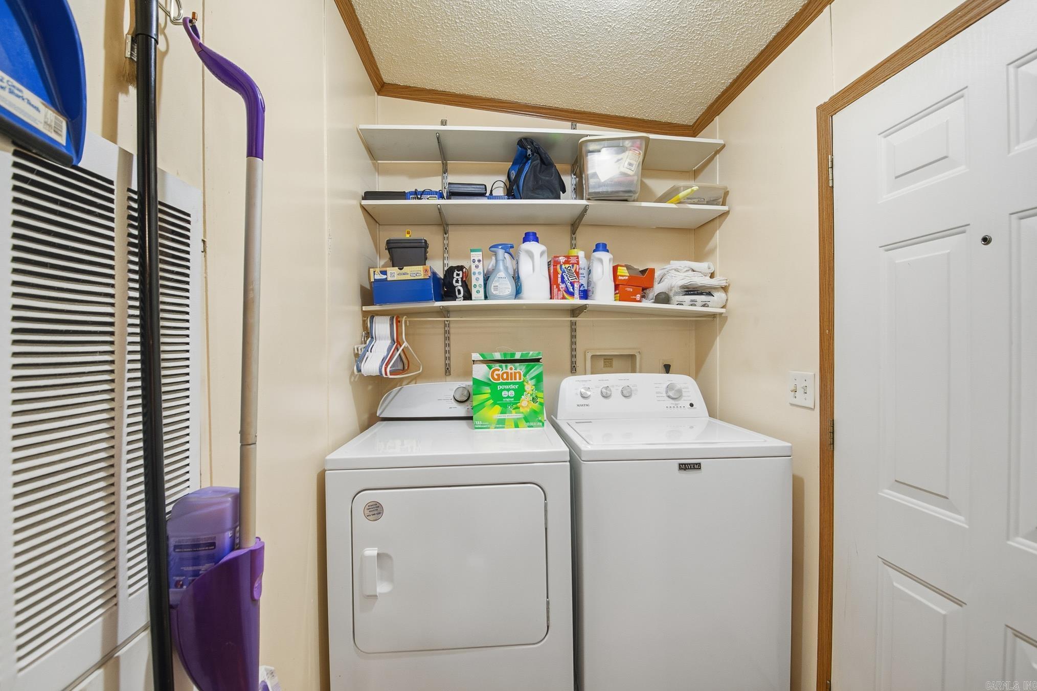 BAYOU METO PLACE - Residential