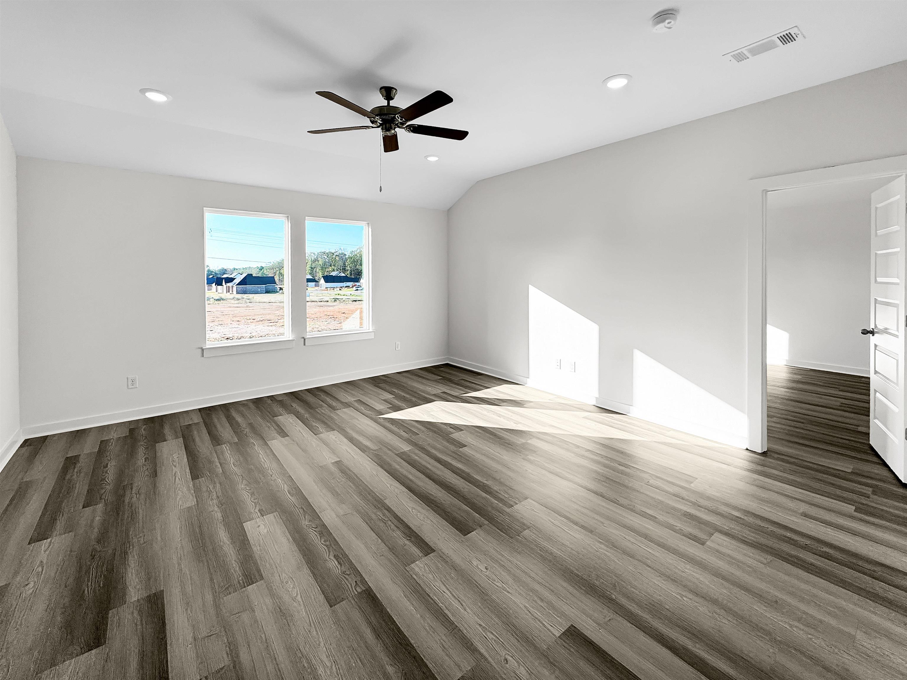 VINEYARD SUB PH I - Residential