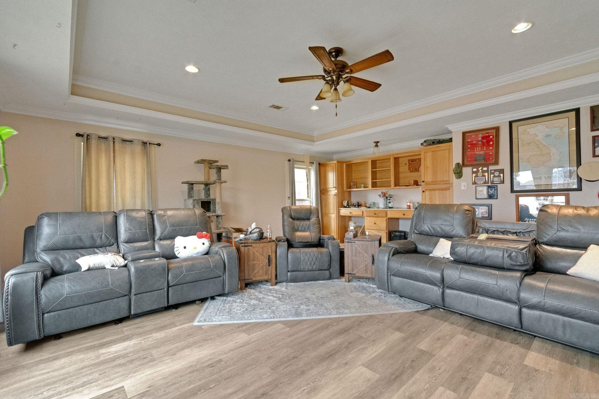 COLLENWOOD - Residential