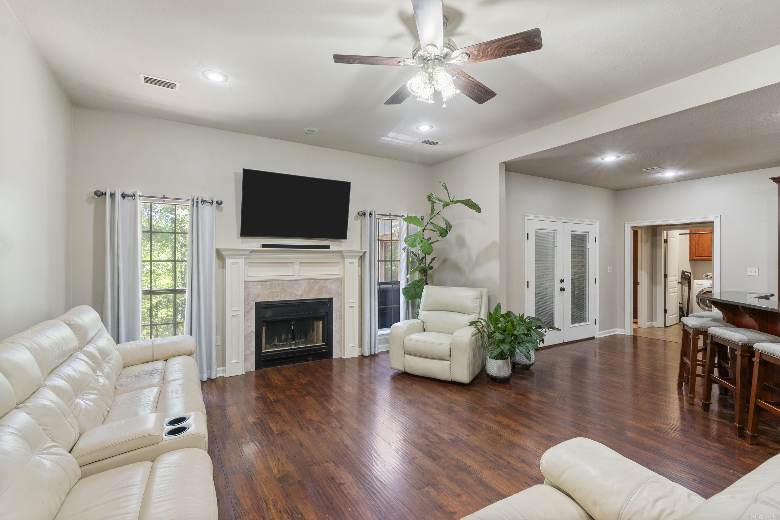 Pine Village Estates - Residential