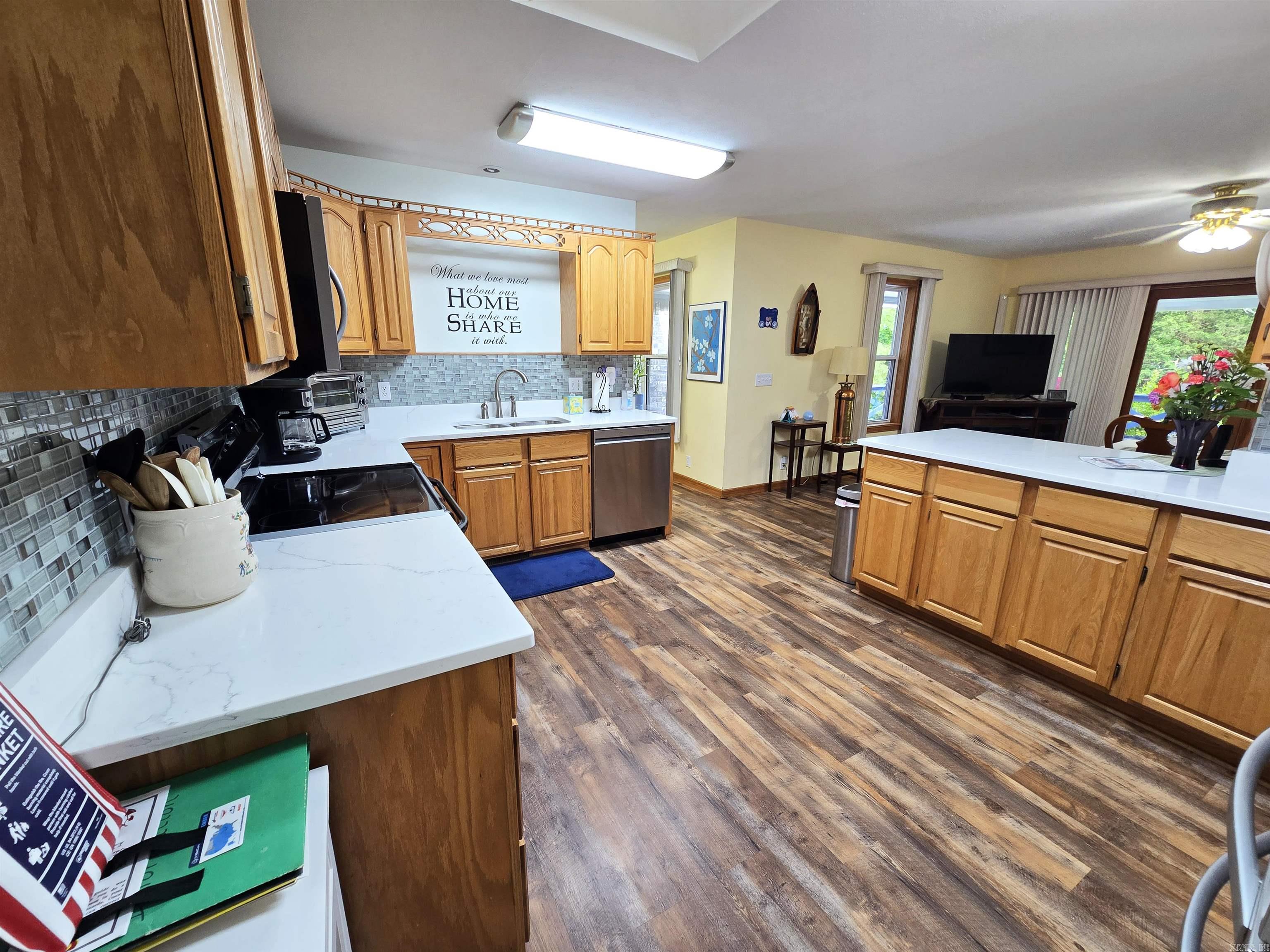 SOUTHERN PINE SUB - Residential